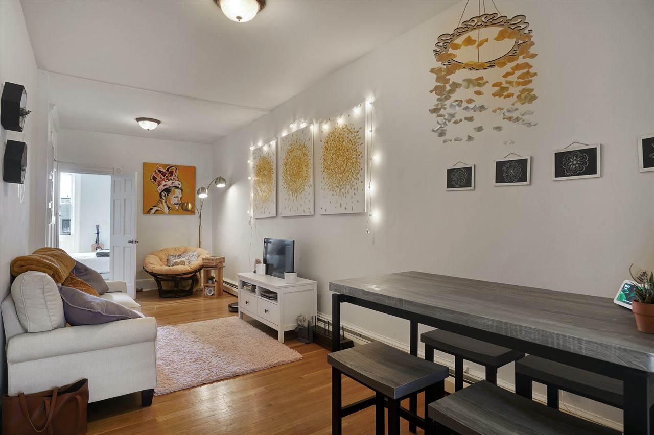 402 MONROE ST Unit: 4L