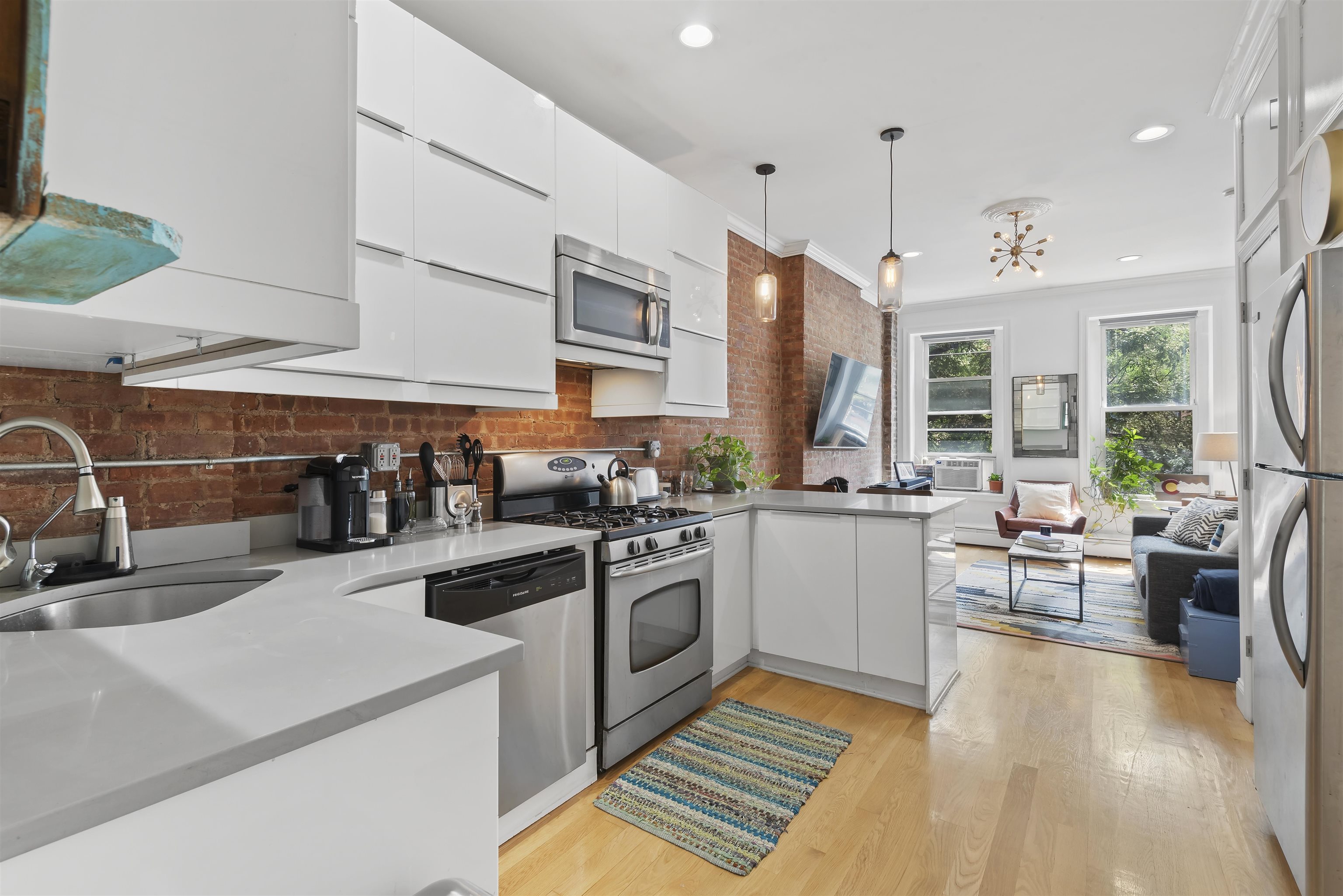 515 JERSEY AVE Unit: 3