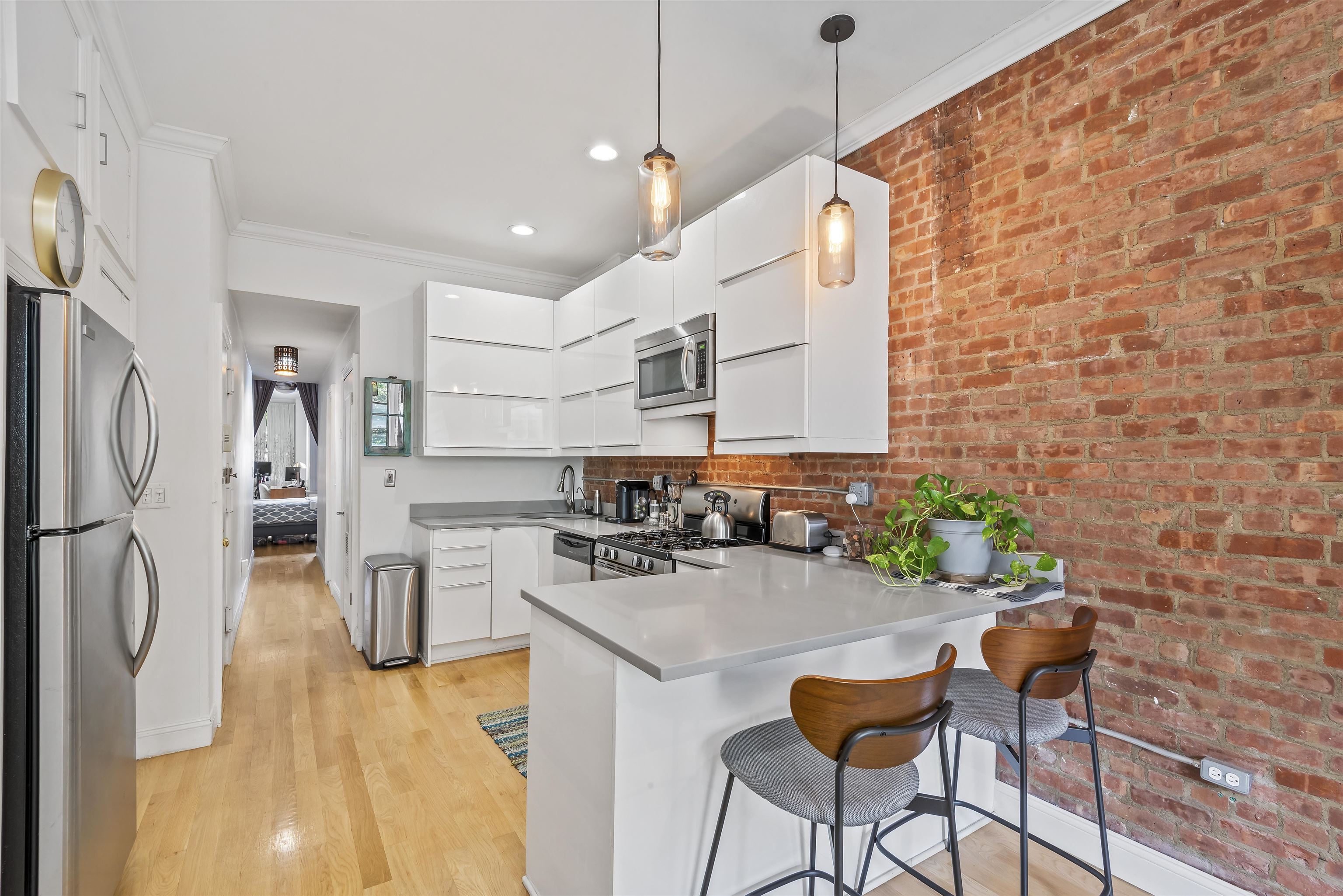515 JERSEY AVE Unit: 3