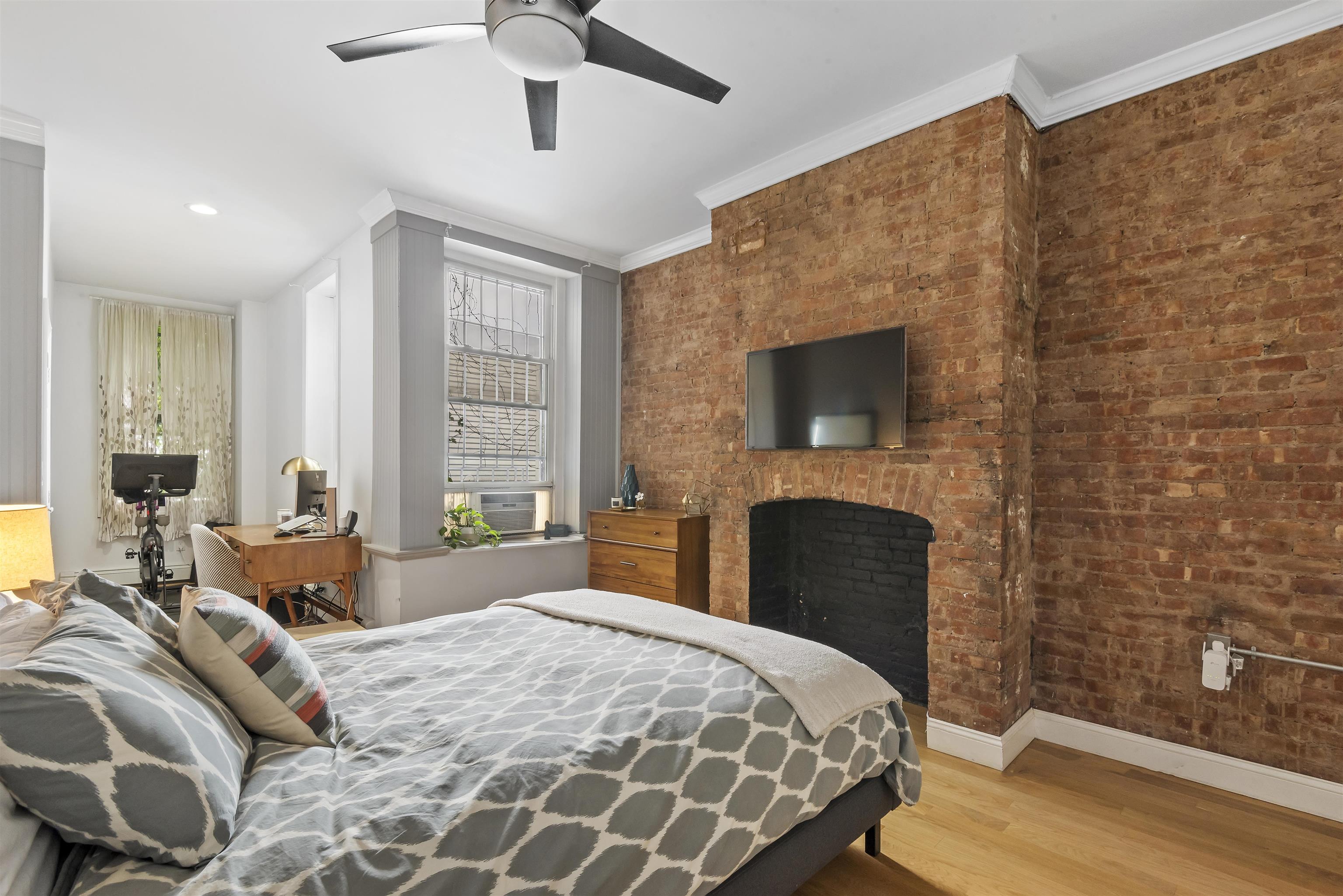 515 JERSEY AVE Unit: 3