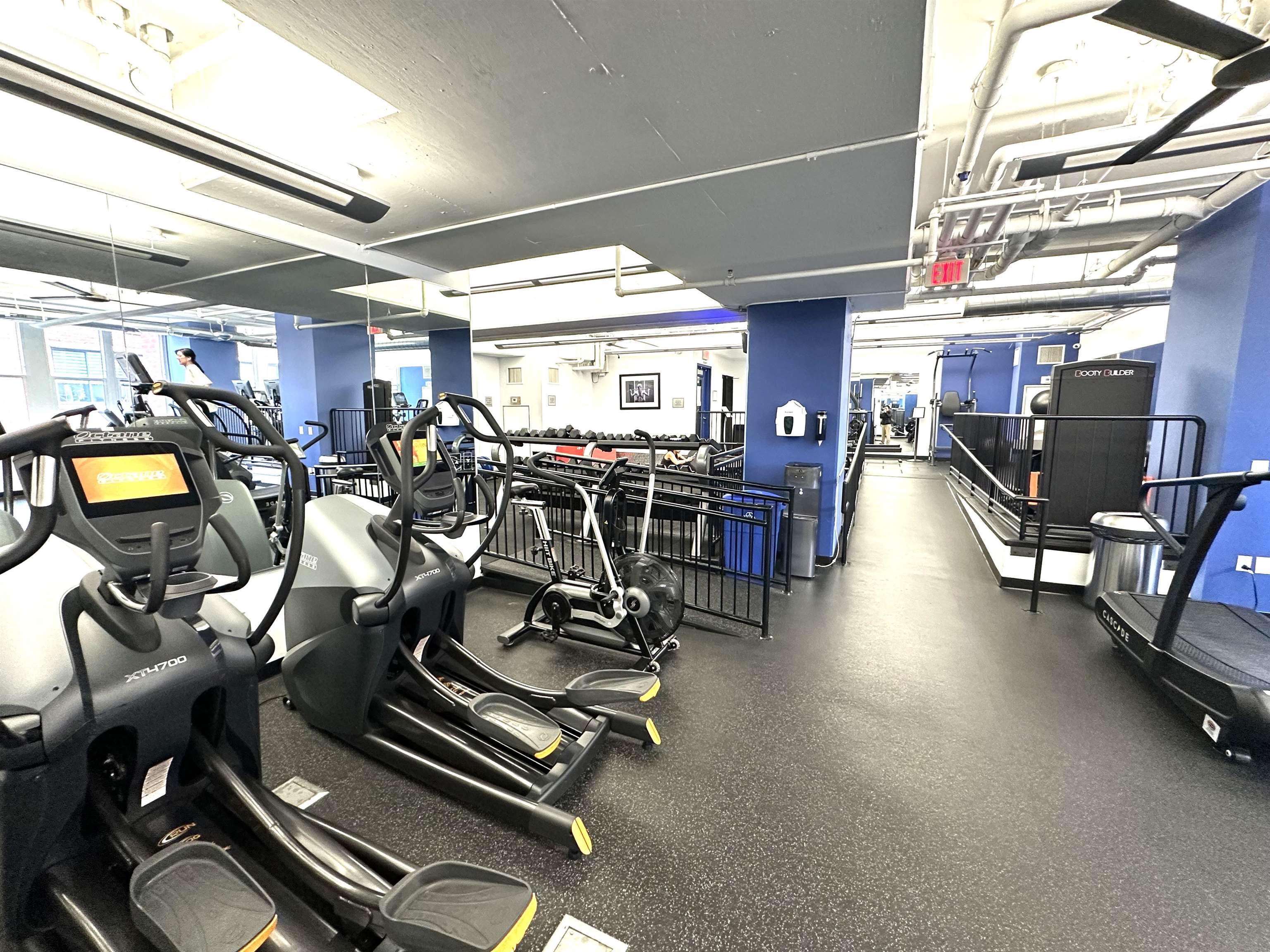 1125 MAXWELL LANE Unit: 426