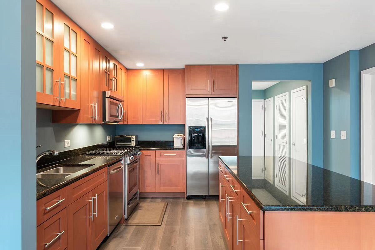 1125 MAXWELL LANE Unit: 426