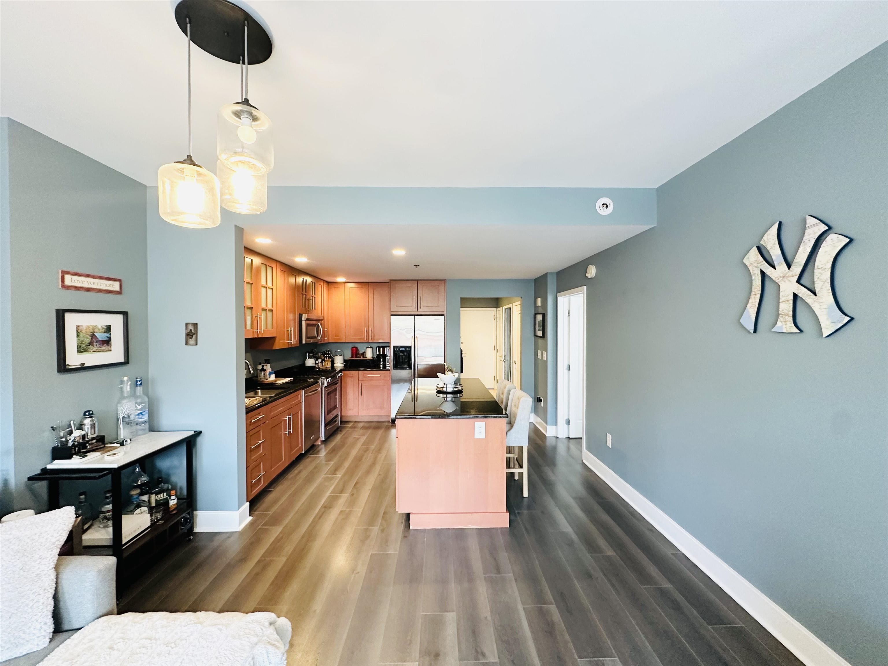 1125 MAXWELL LANE Unit: 426