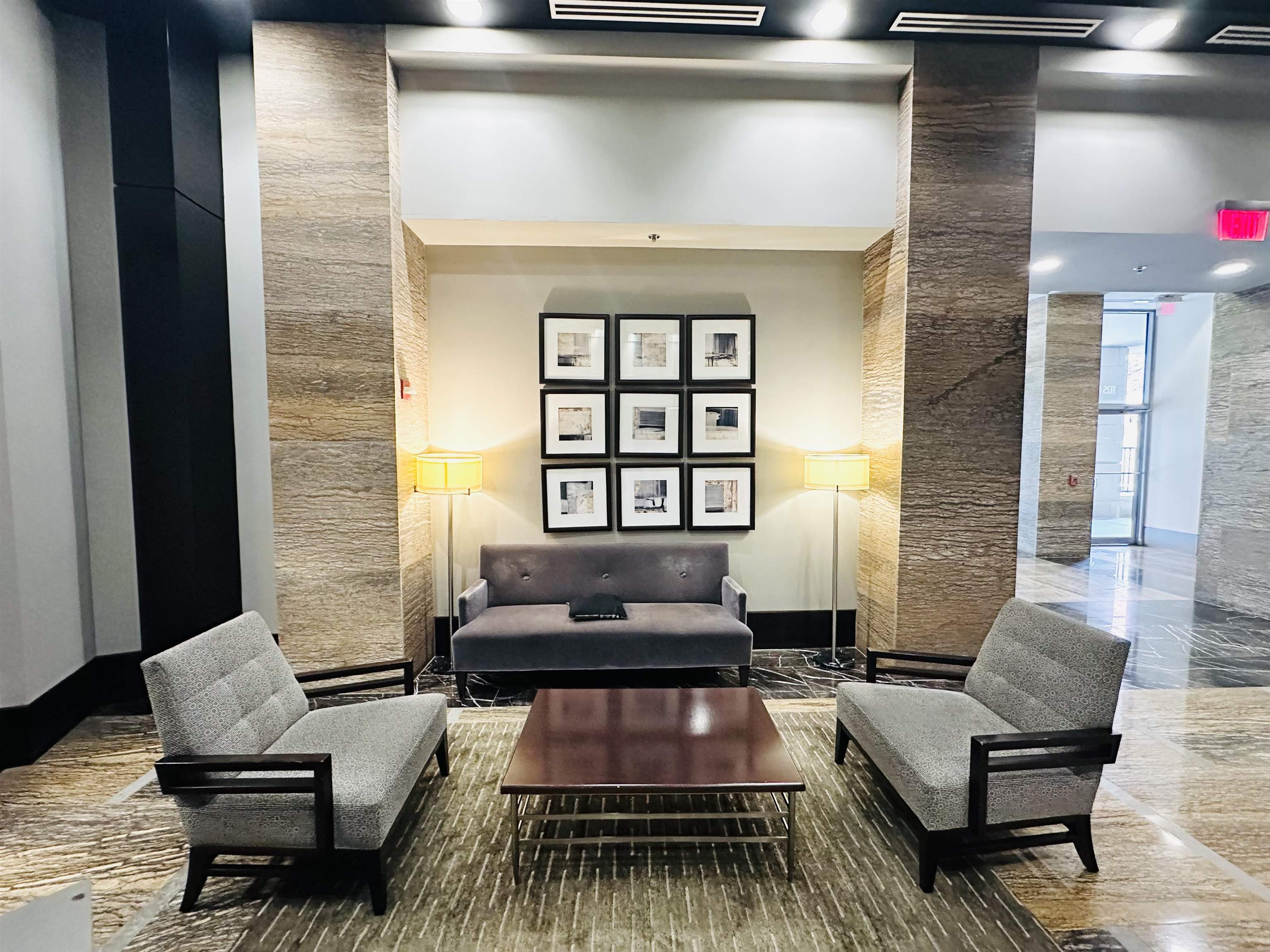 1125 MAXWELL LANE Unit: 426