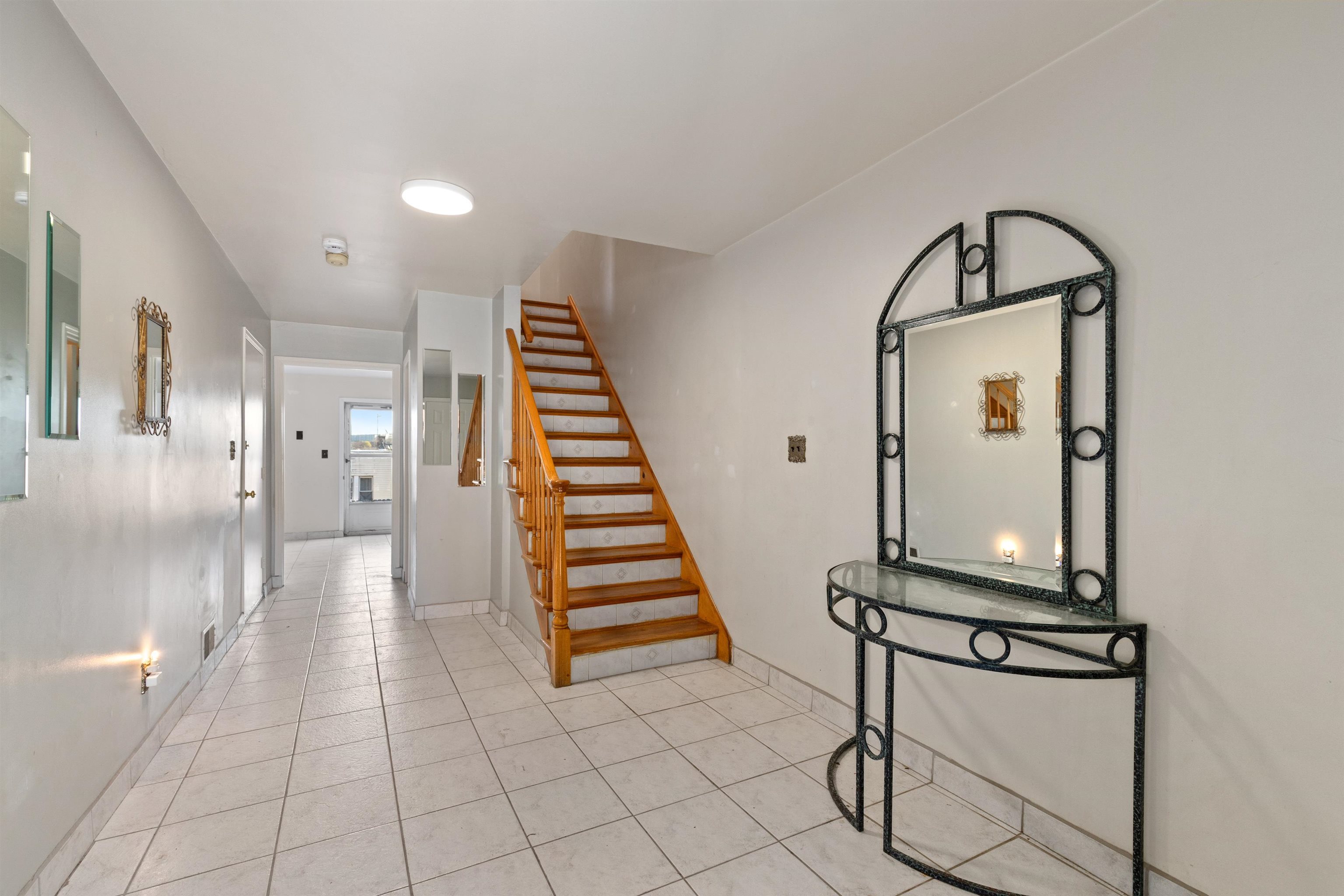 3624 LINCOLN TERRACE