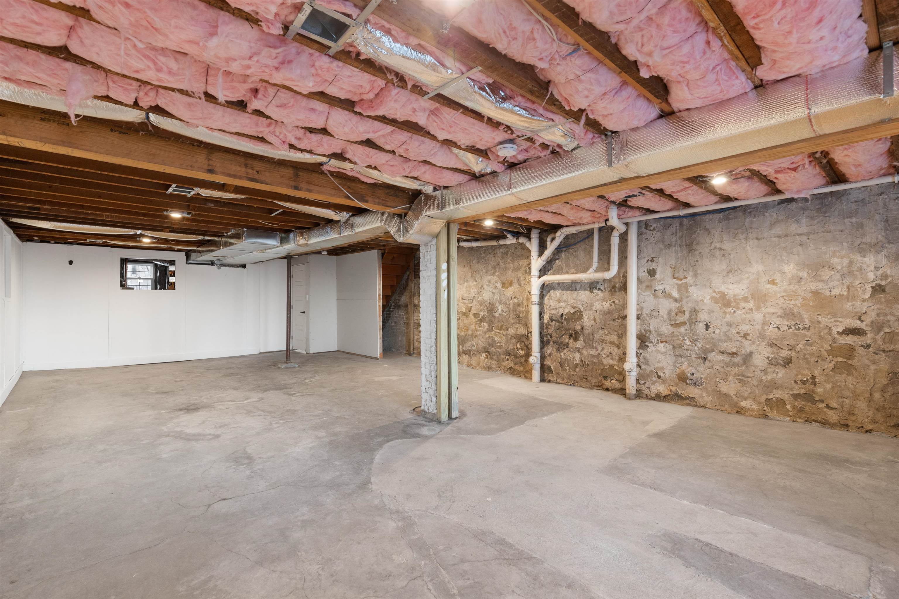 412 GREGORY AVE Unit: 1