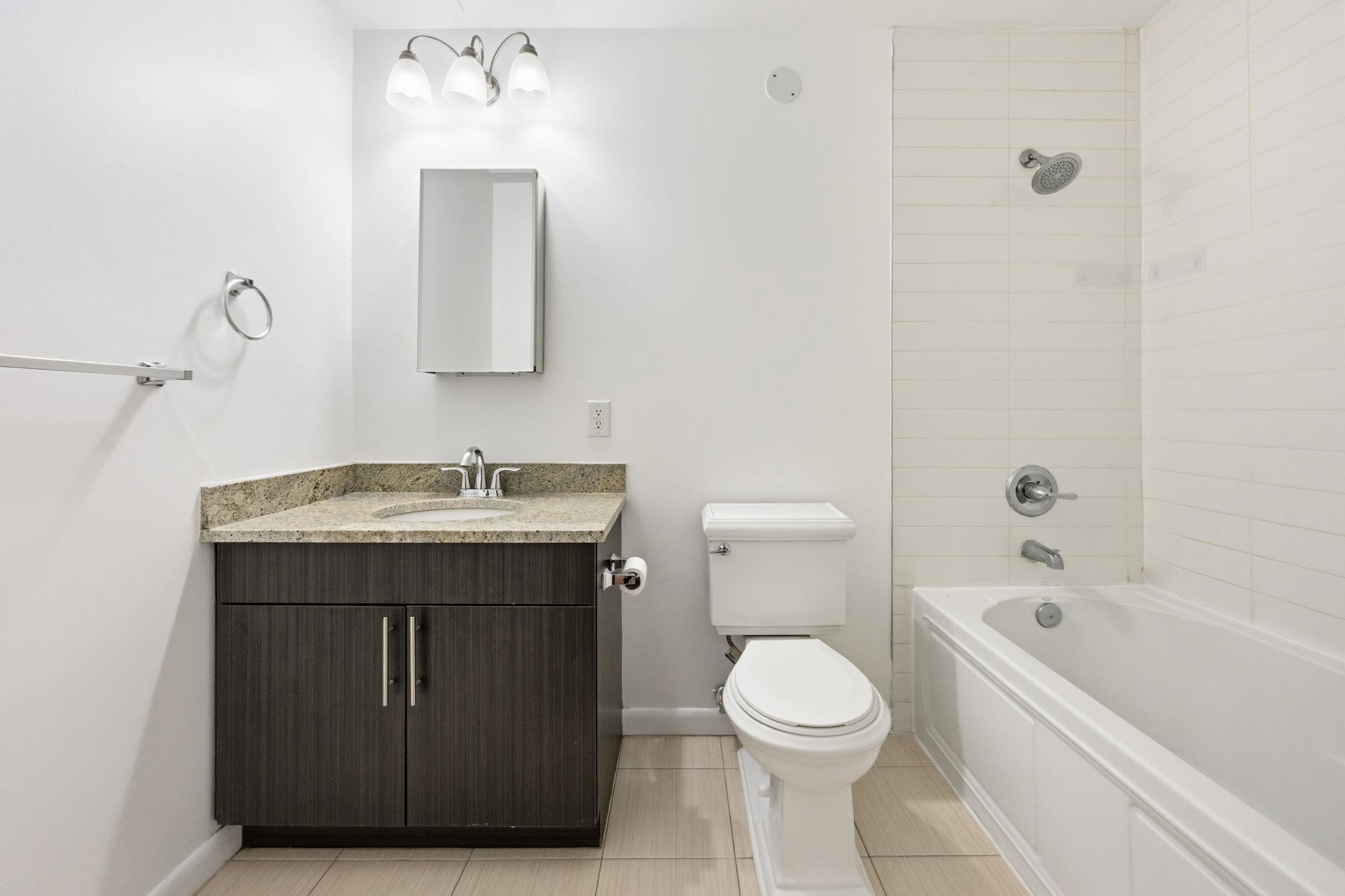 227 CHRISTOPHER COLUMBUS DR Unit: 103B