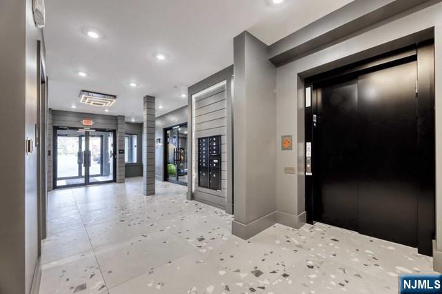 192 Livingston Street 201