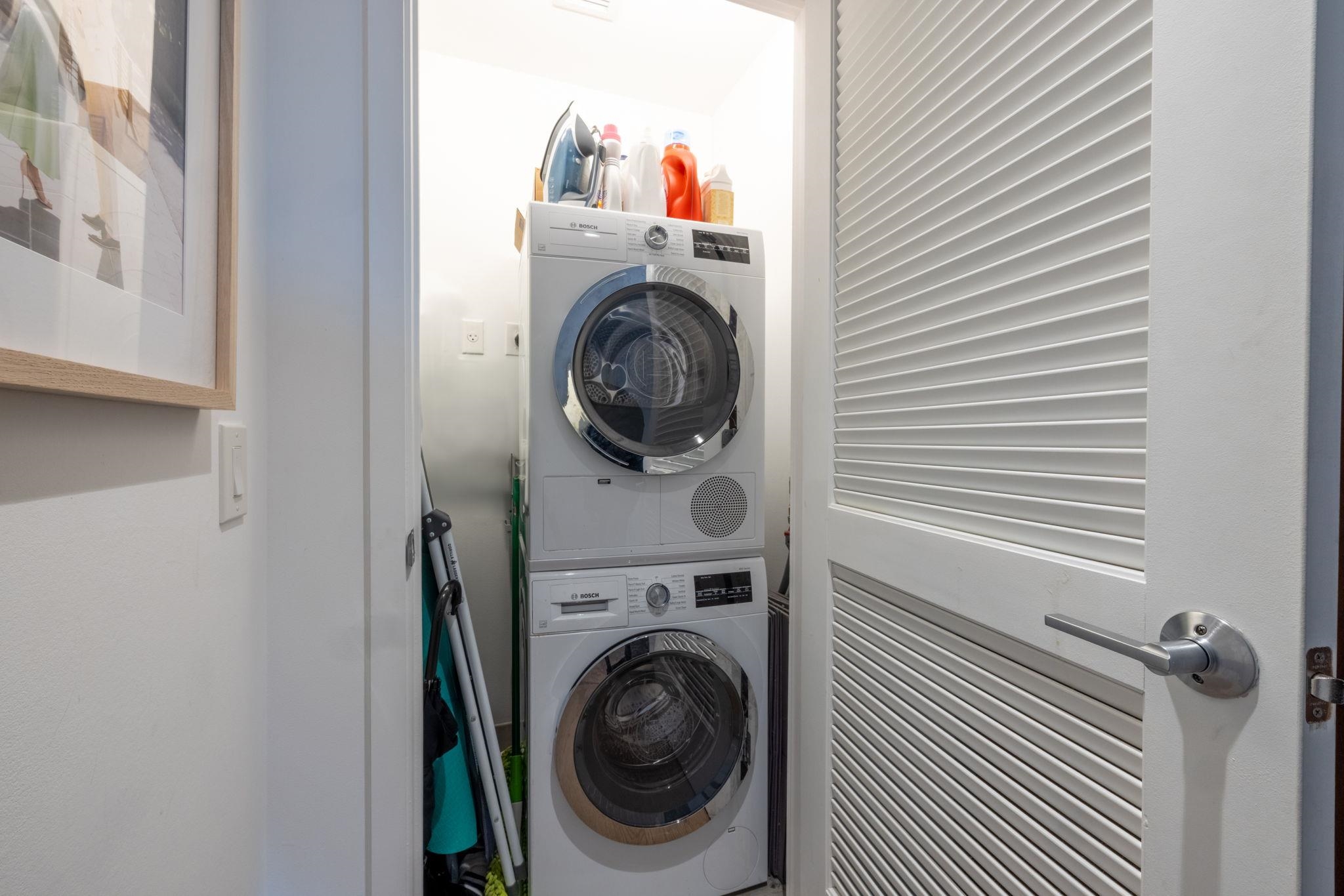 75 PARK LANE SOUTH Unit: 3507