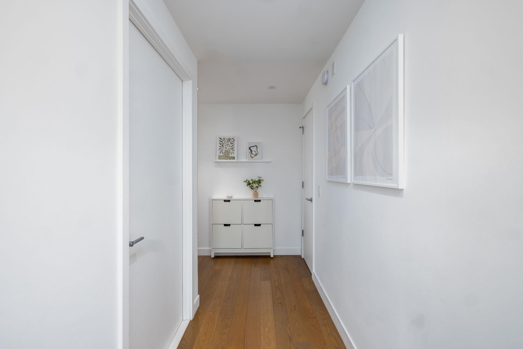 75 PARK LANE SOUTH Unit: 3507