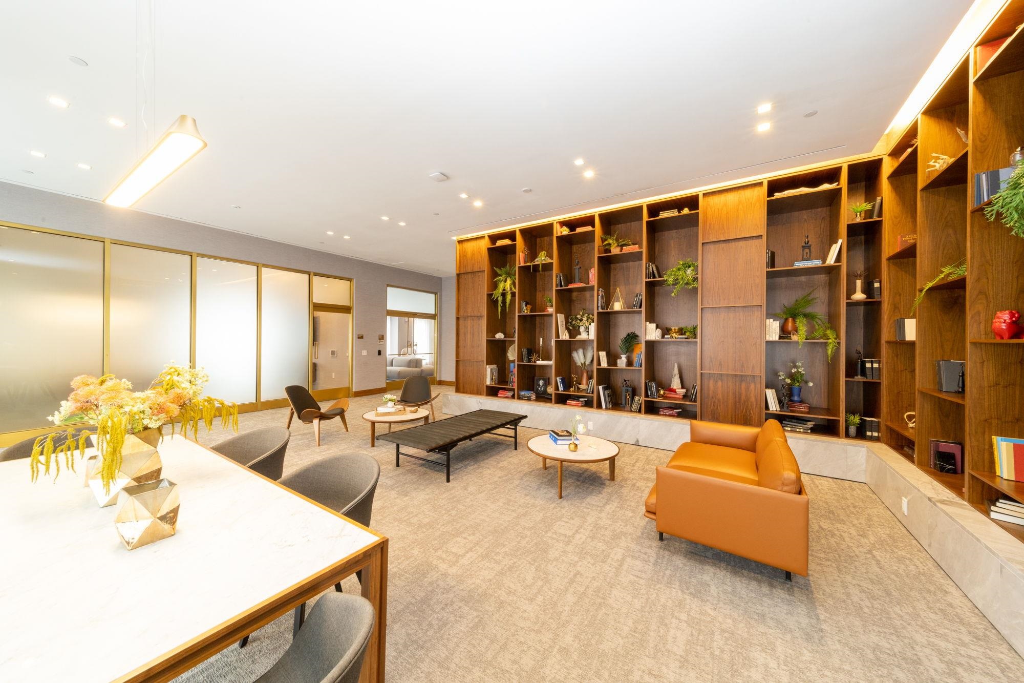 75 PARK LANE SOUTH Unit: 3507