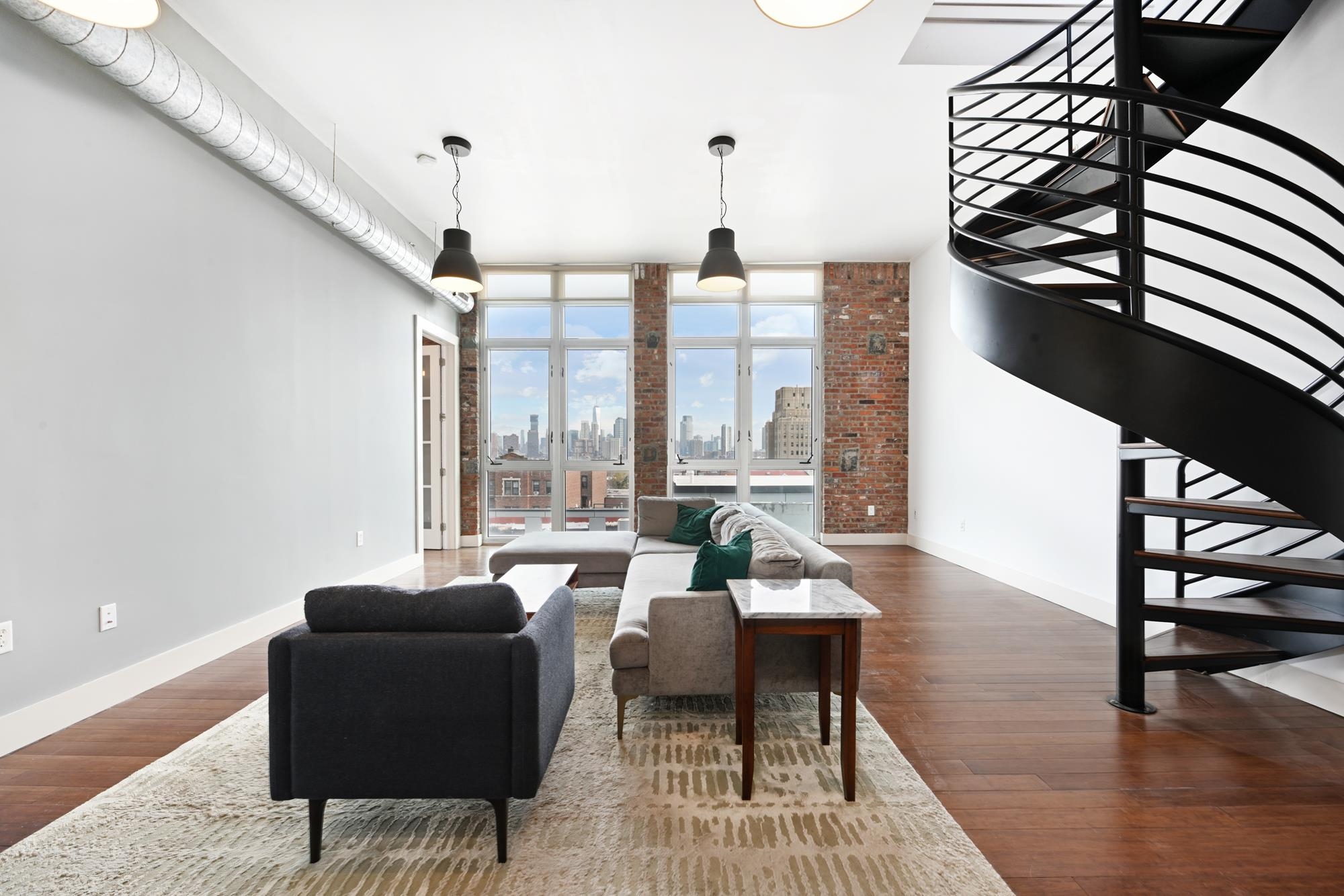 650 MONTGOMERY ST Unit: 505