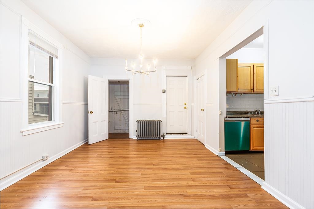 287 CATOR AVE