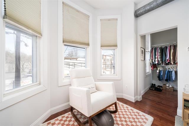 245 GRIFFITH ST Unit: 2