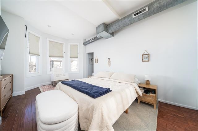 245 GRIFFITH ST Unit: 2