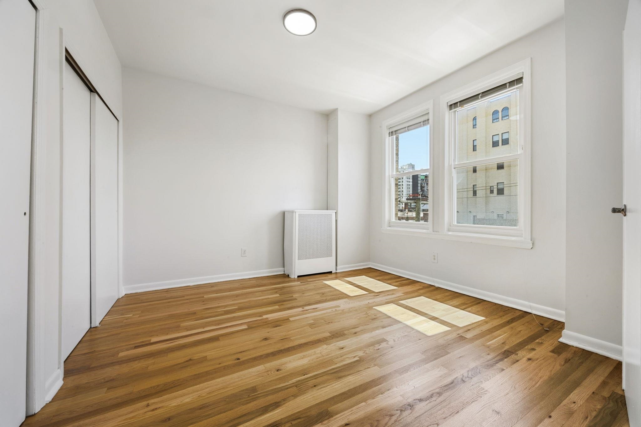 282 MAGNOLIA AVE Unit: 9