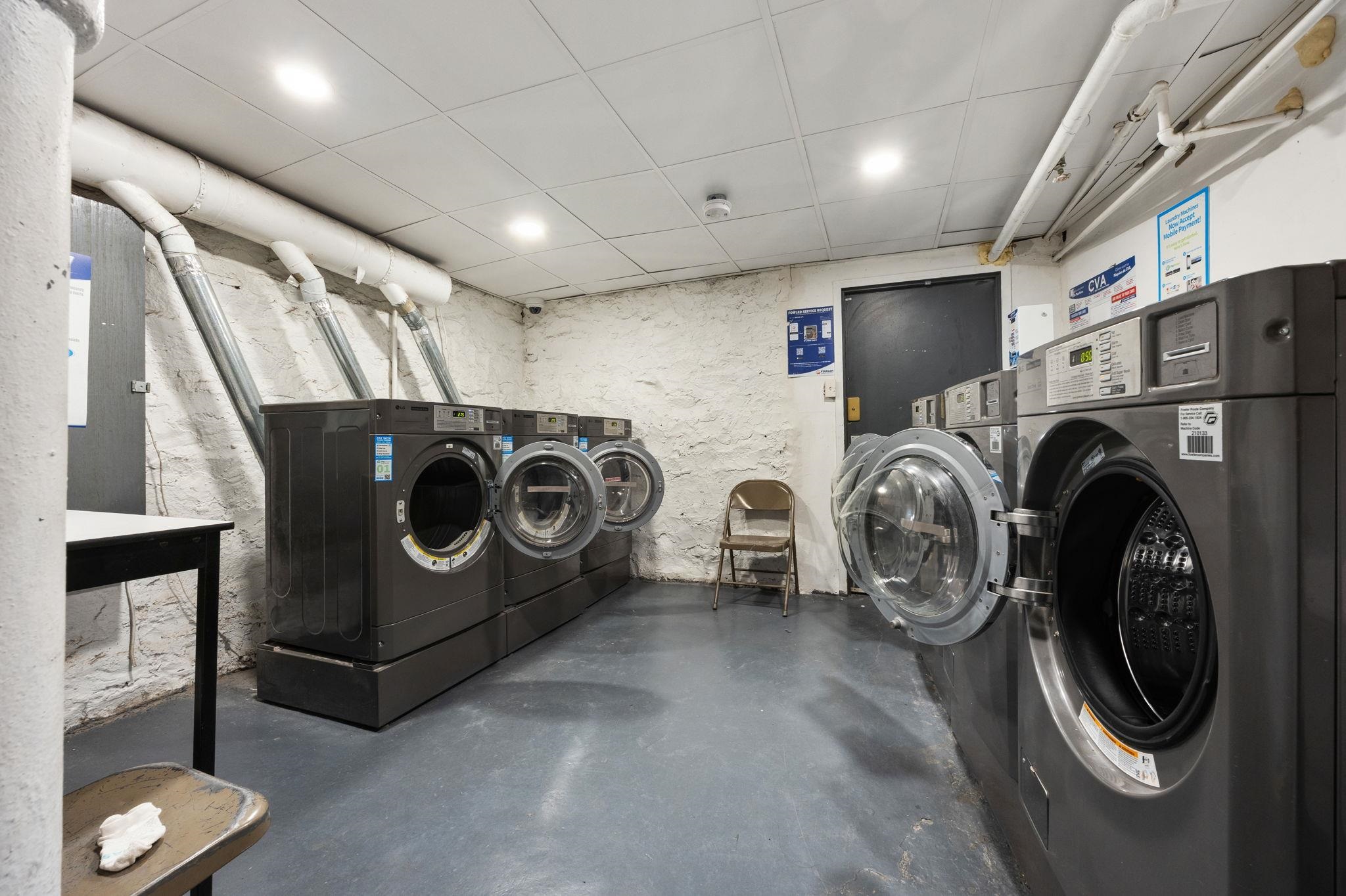 282 MAGNOLIA AVE Unit: 9