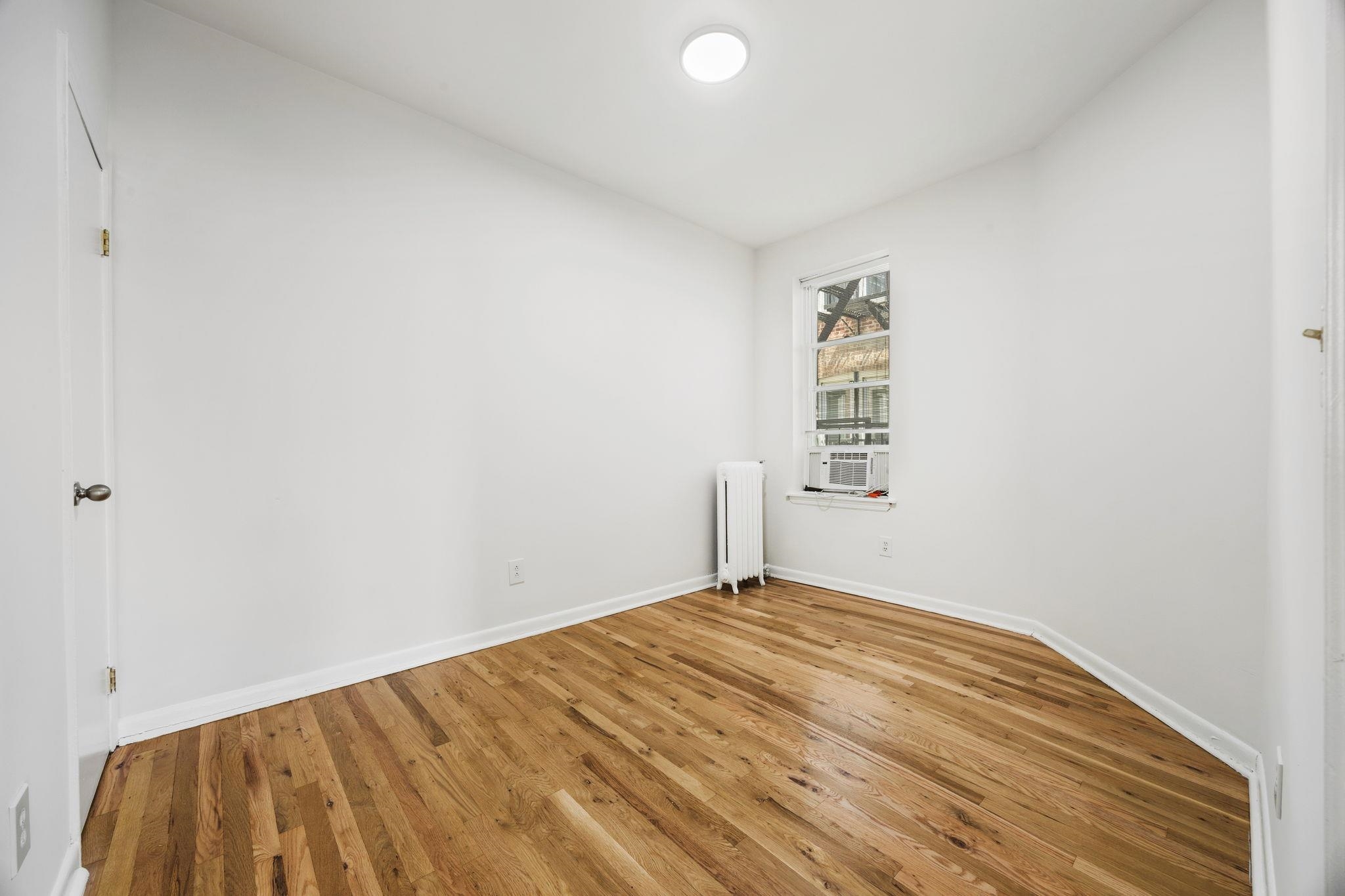 282 MAGNOLIA AVE Unit: 9