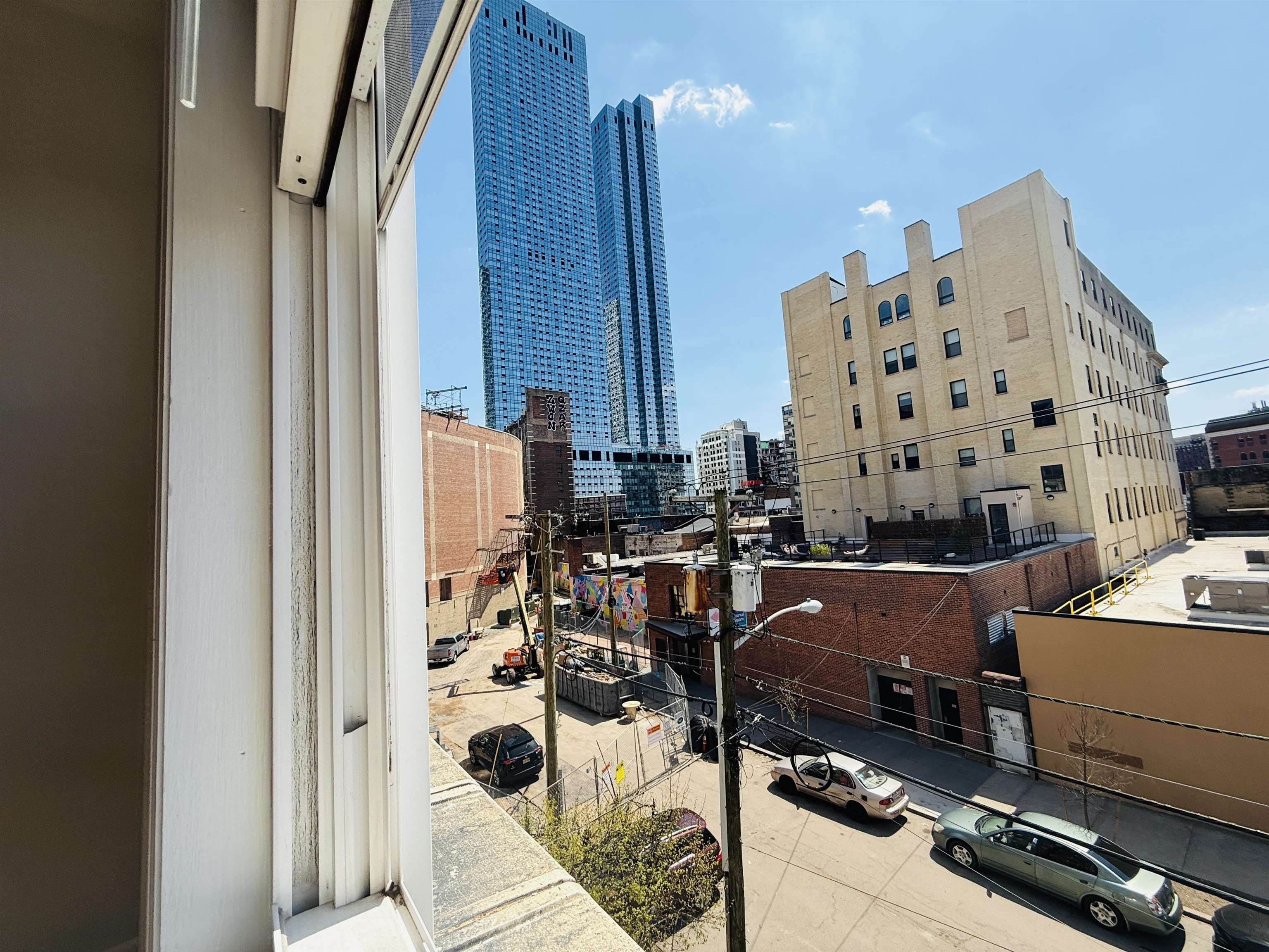 282 MAGNOLIA AVE Unit: 9