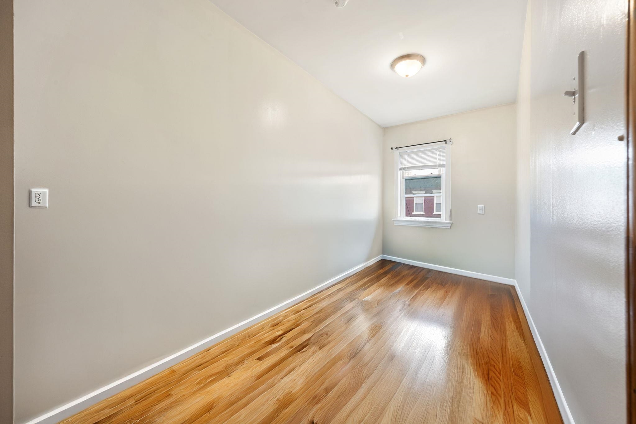 228 WILLOW AVE Unit: C