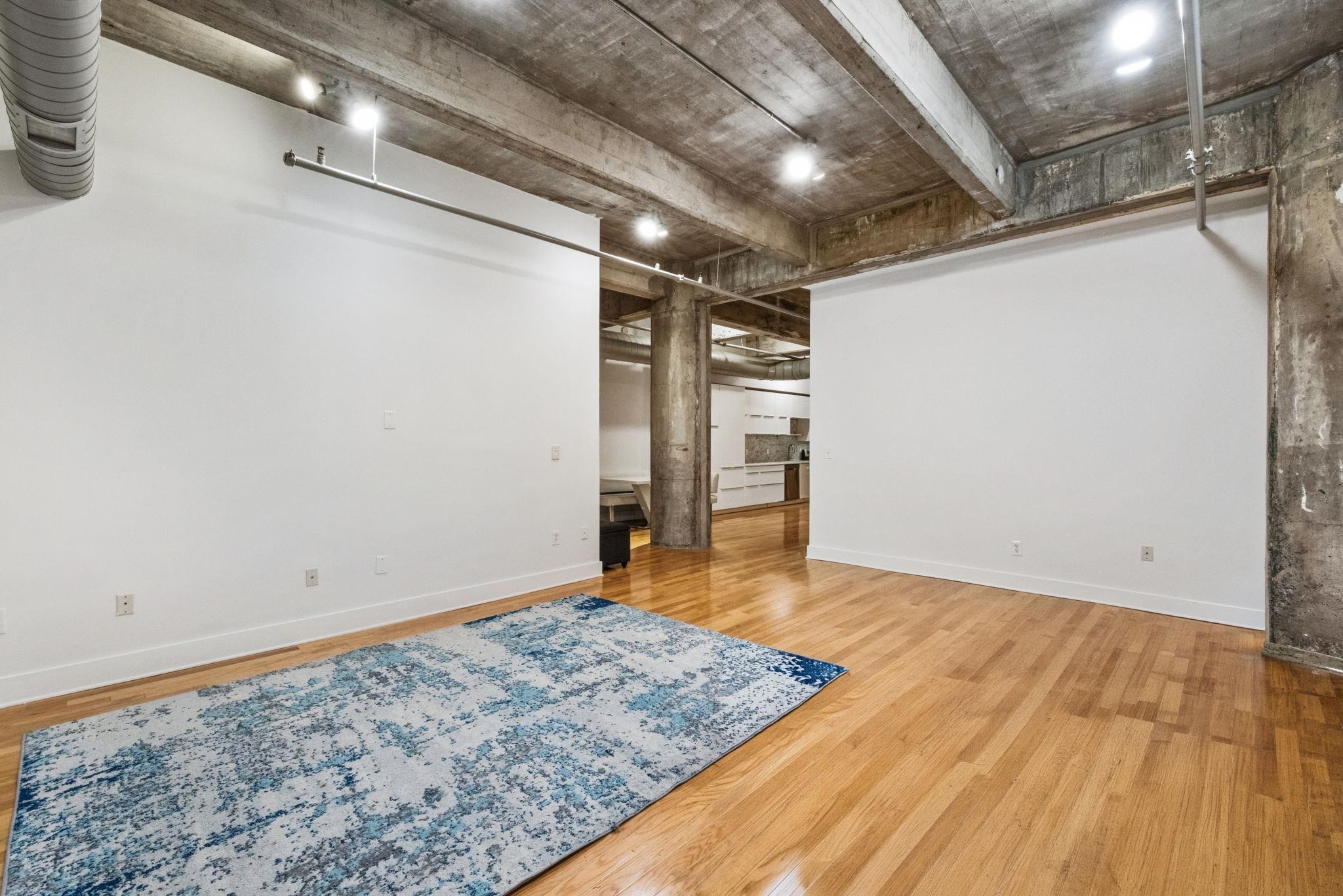 140 BAY ST Unit: 2C