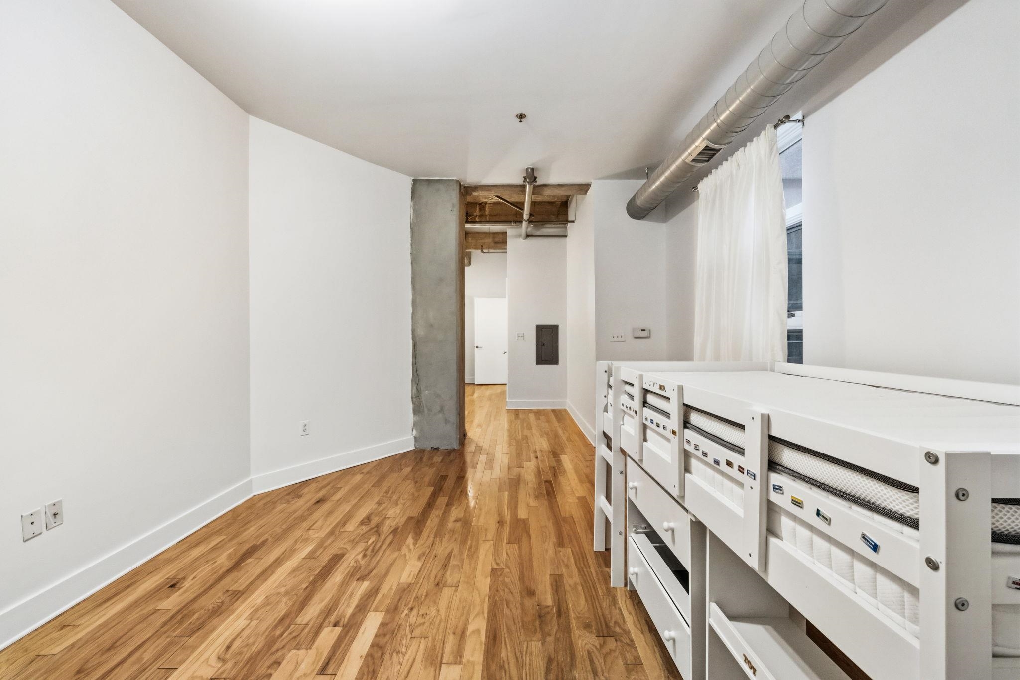 140 BAY ST Unit: 2C