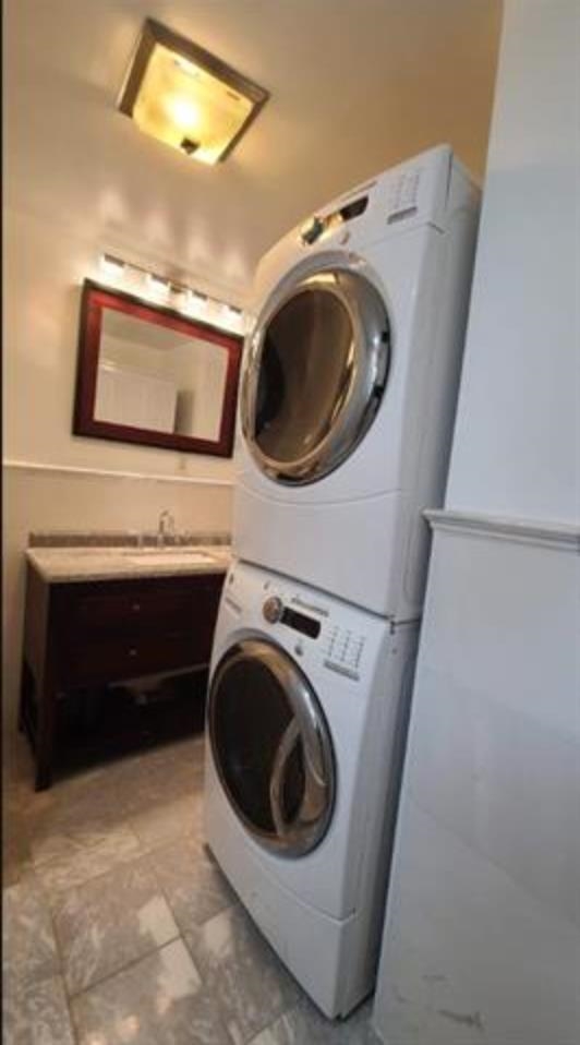 476 GREGORY AVE Unit: 2