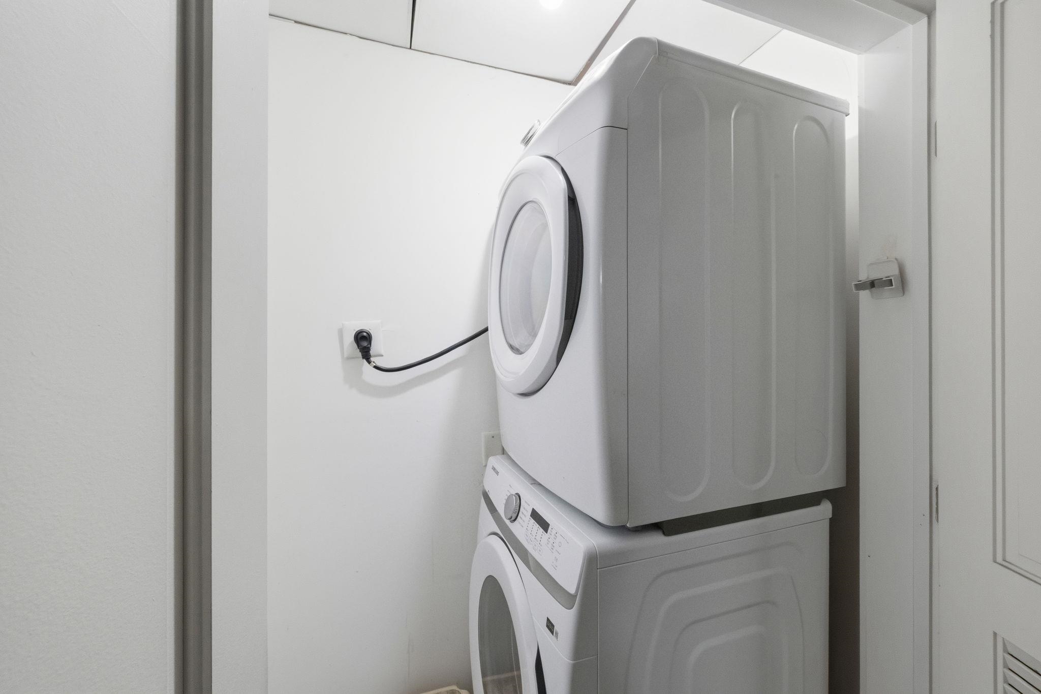 1017 PARK AVE Unit: G