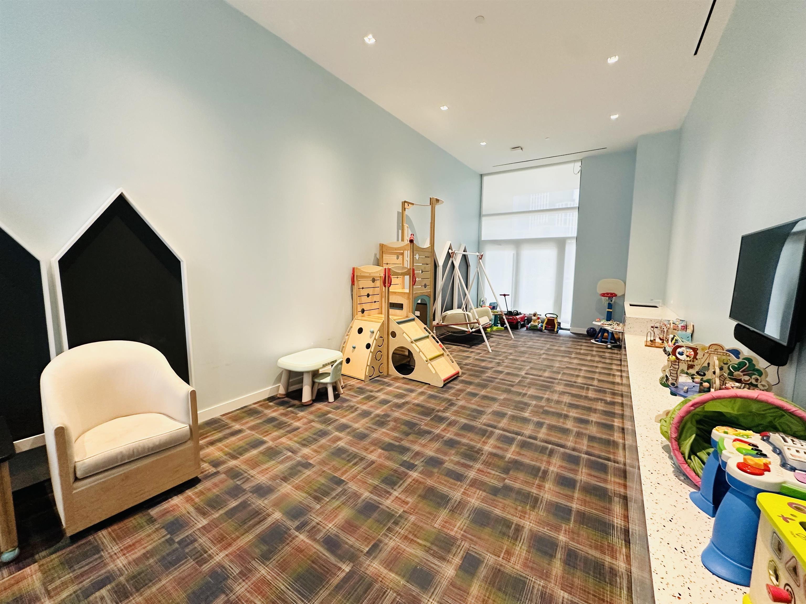 99 HUDSON ST Unit: 1807