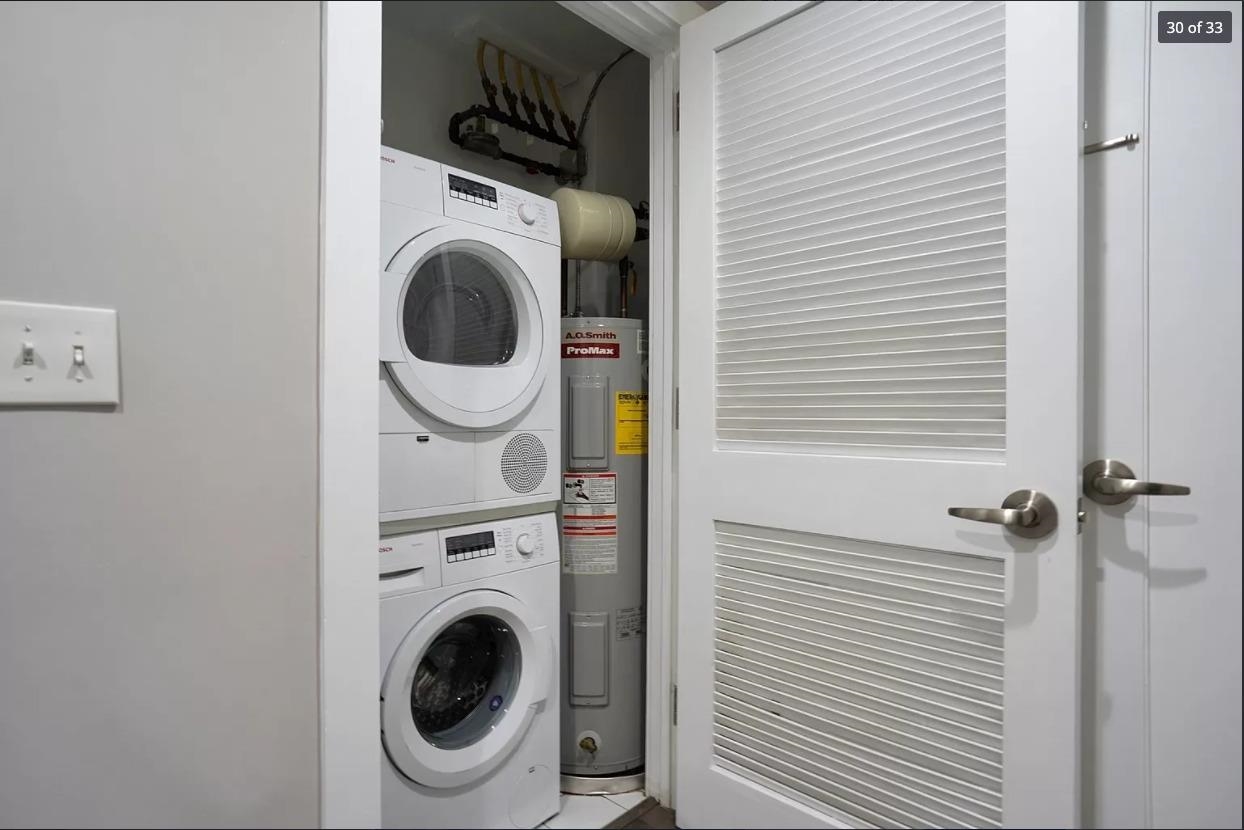 3312 HUDSON AVE Unit: 4c