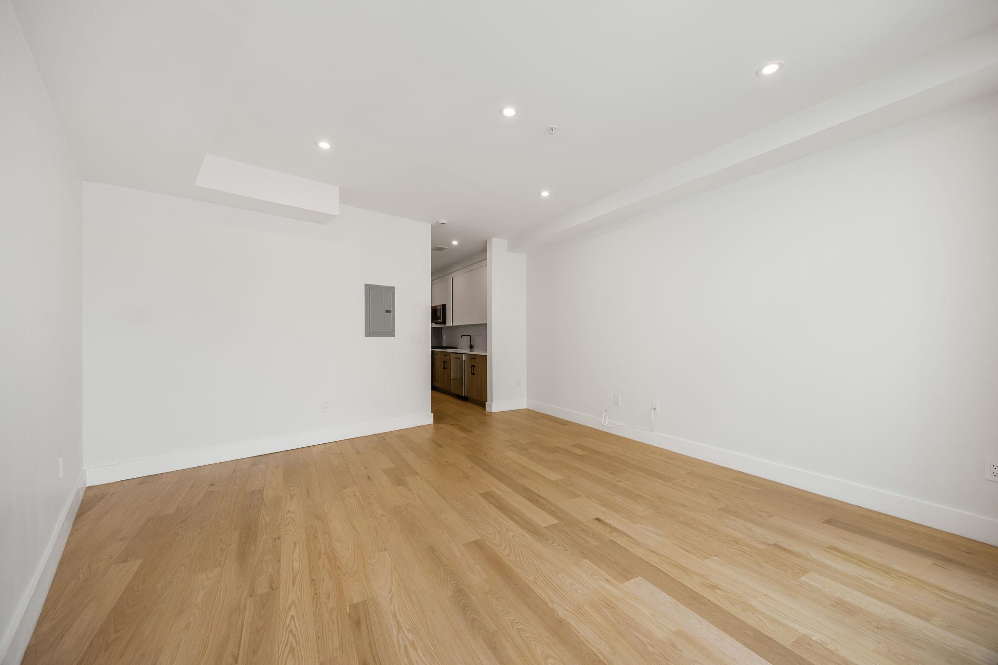 10 BRINKERHOFF ST