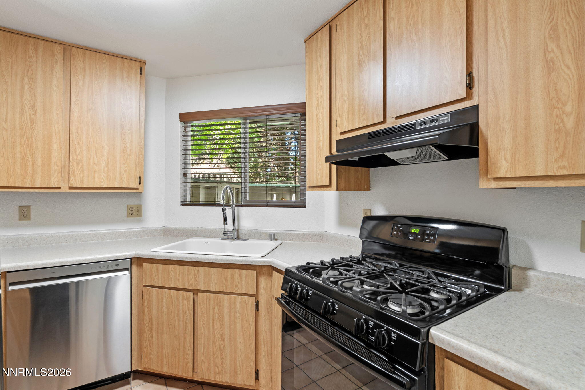 2645 Sunny Slope Drive 4