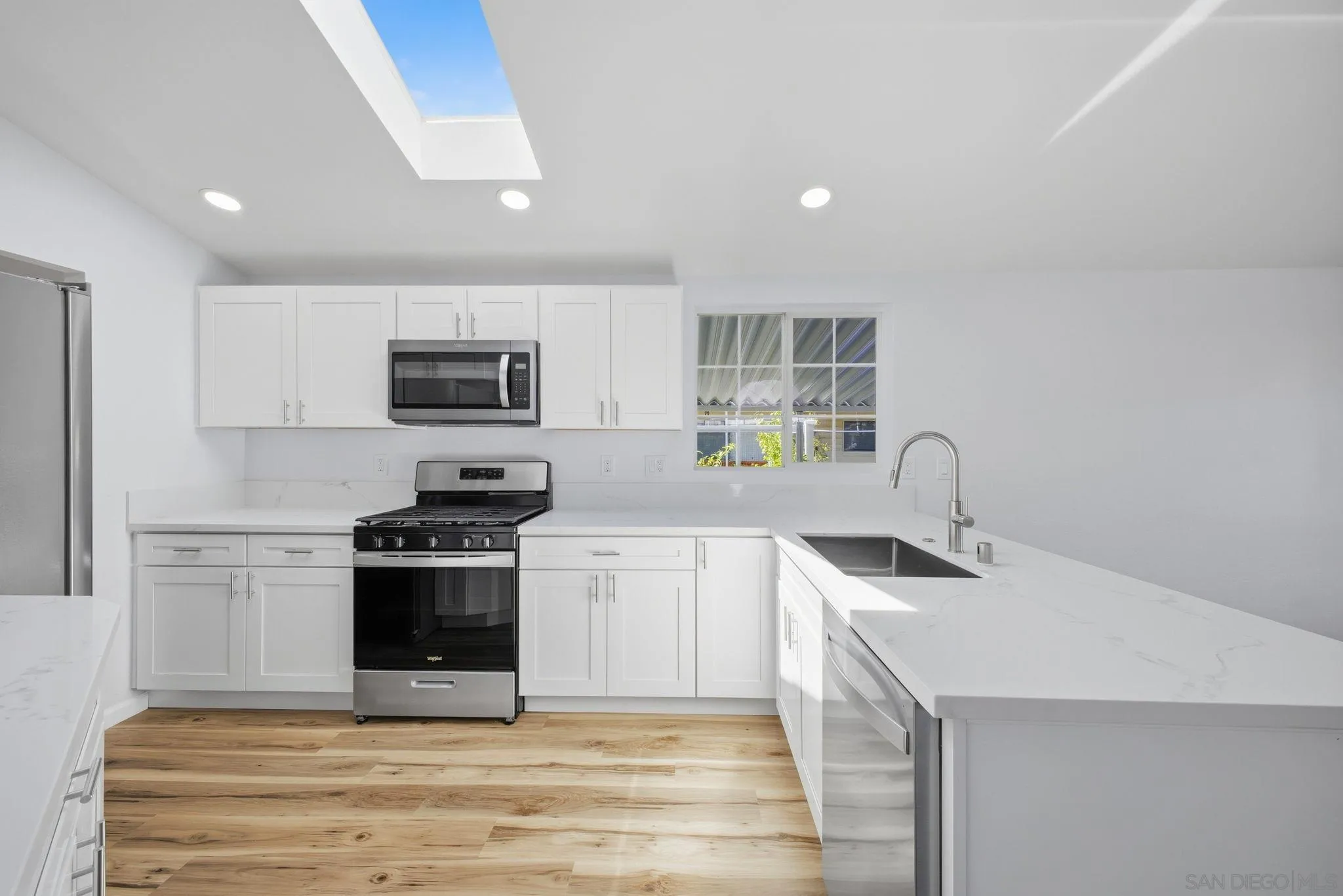 2550 E Valley Pkwy Unit 77
