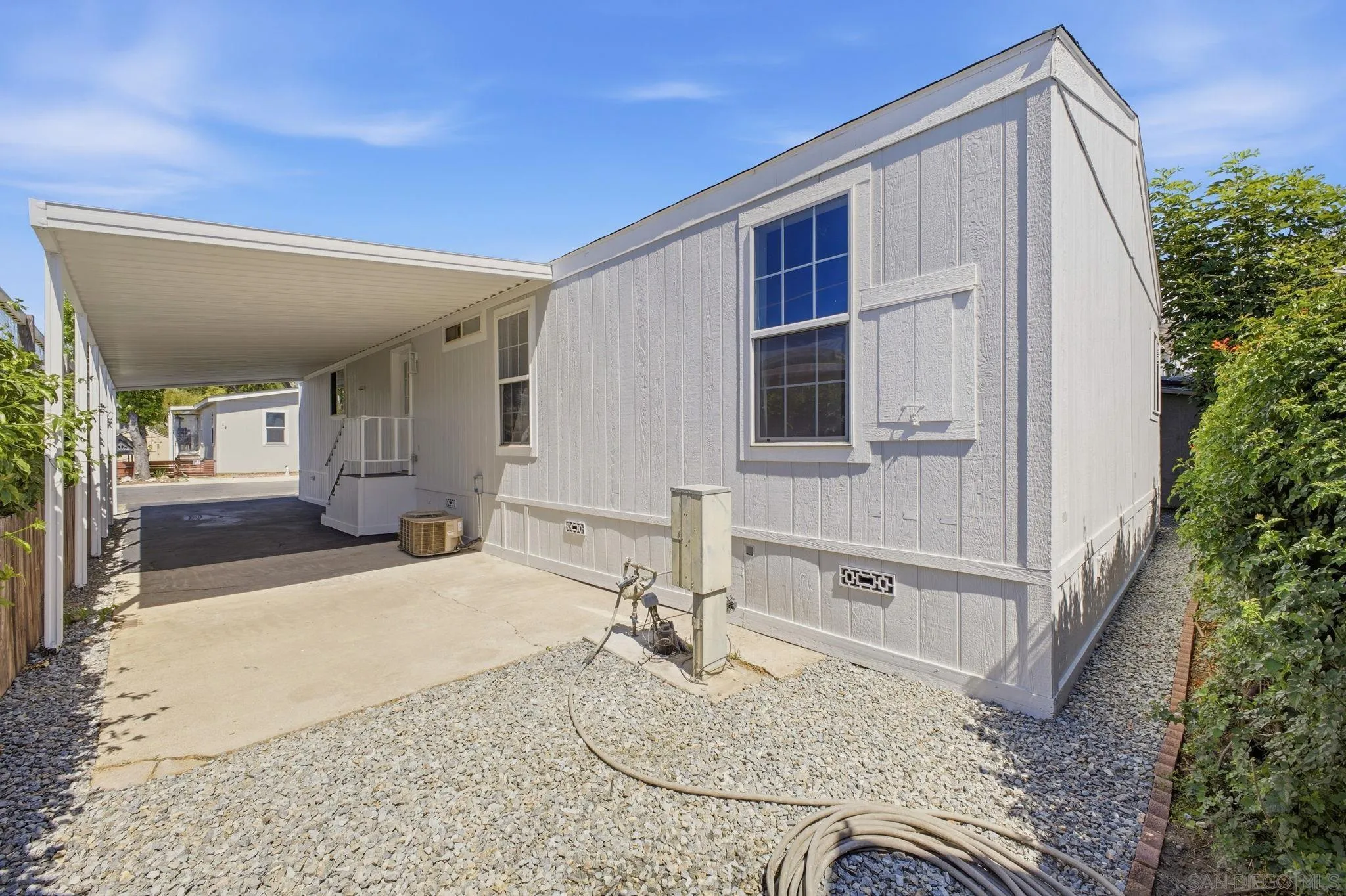 2550 E Valley Pkwy Unit 77