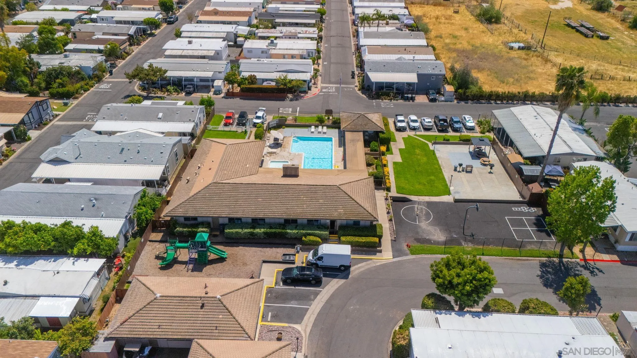2550 E Valley Pkwy Unit 77