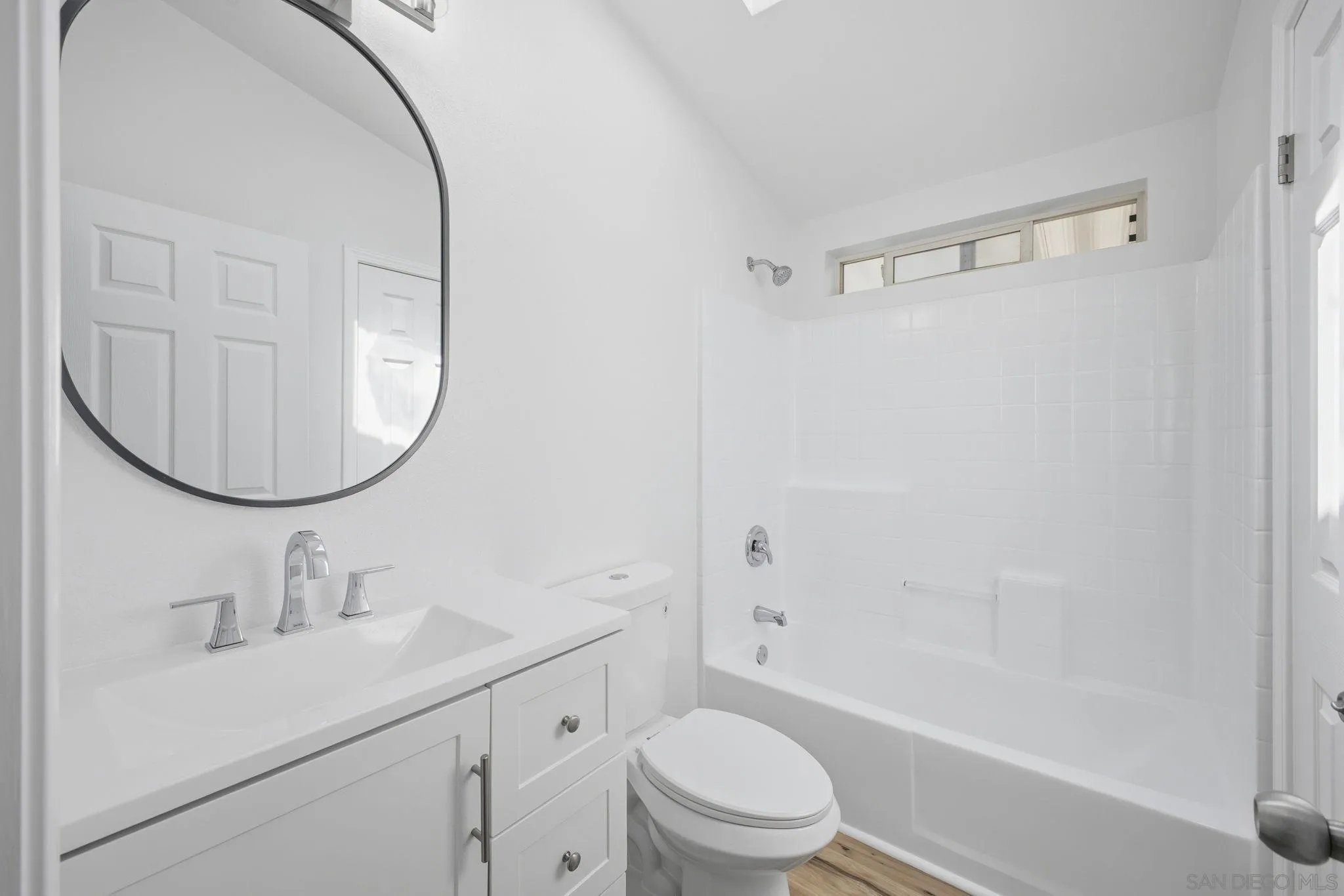 2550 E Valley Pkwy Unit 77