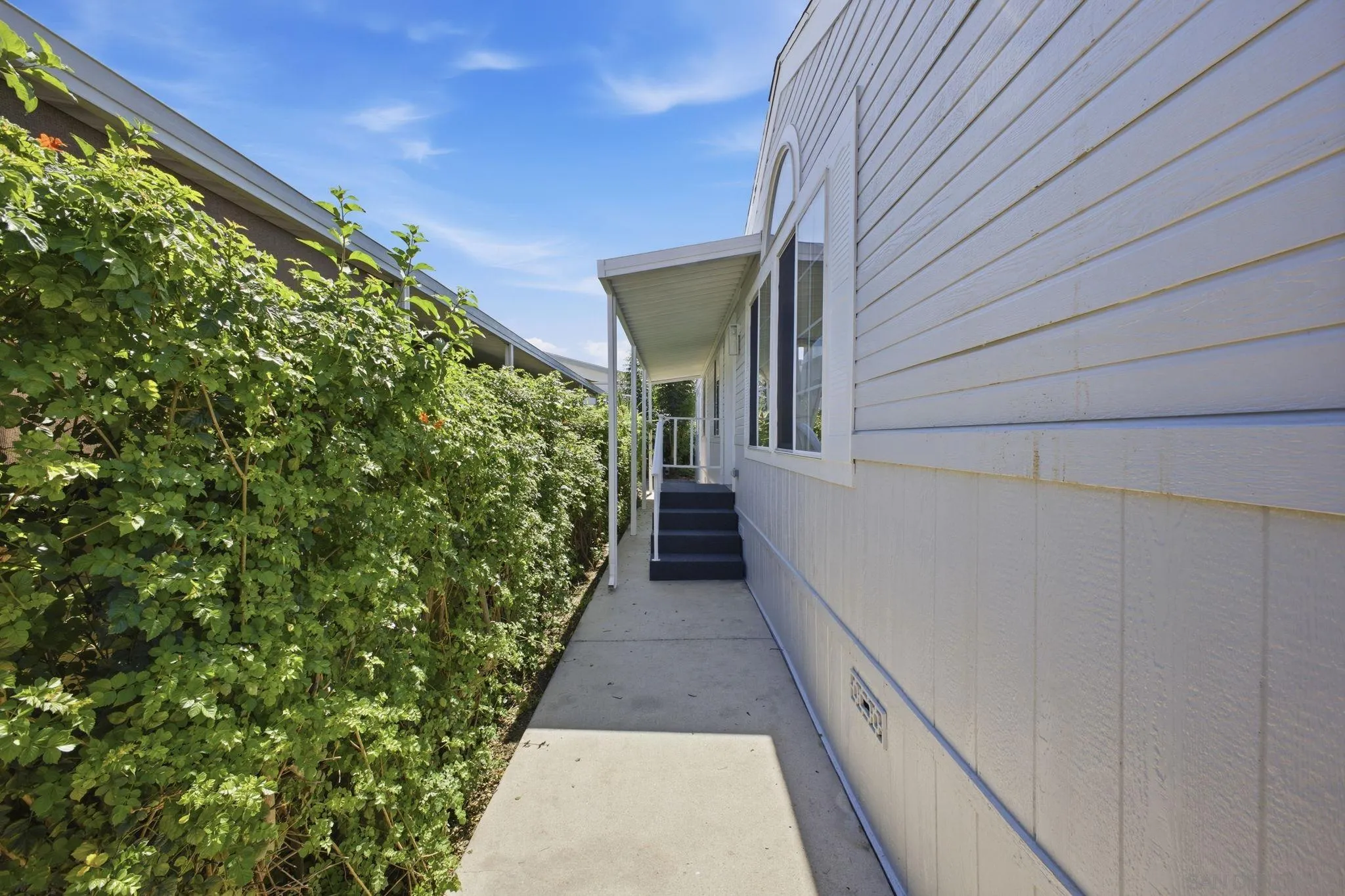 2550 E Valley Pkwy Unit 77