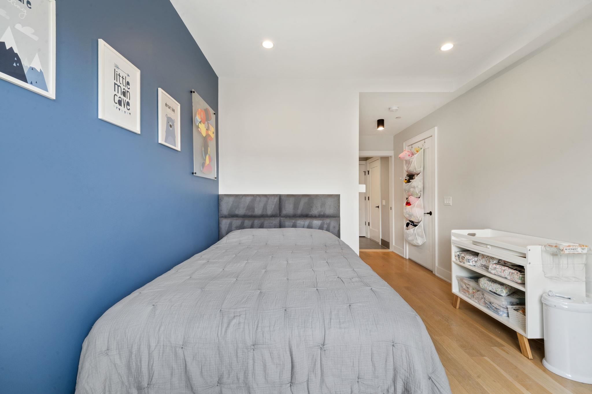 366 6TH ST Unit: 504