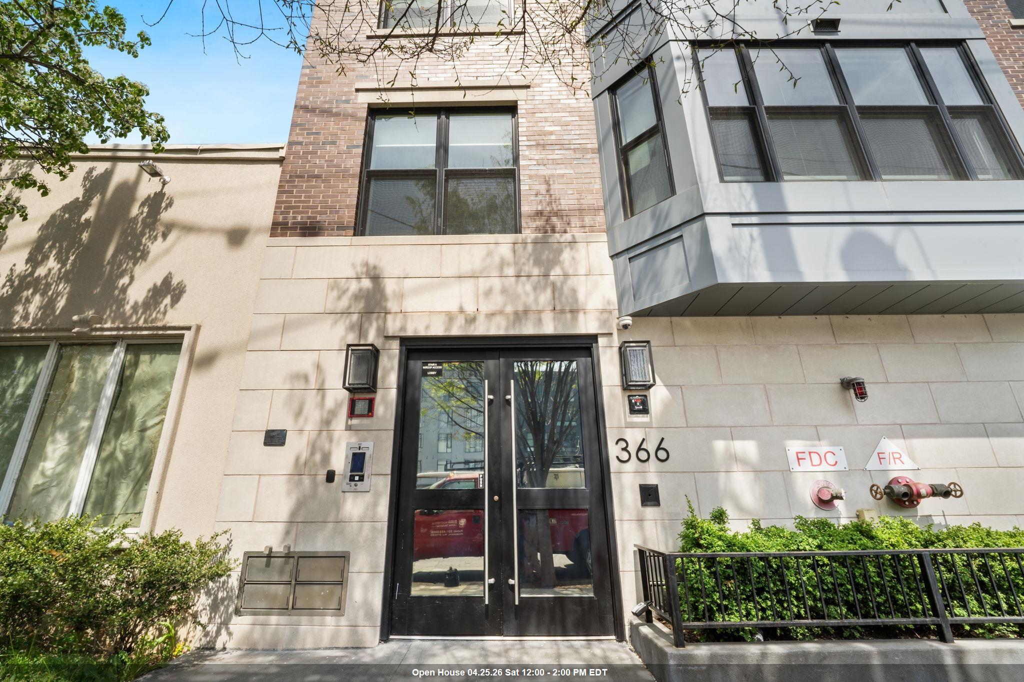 366 6TH ST Unit: 504
