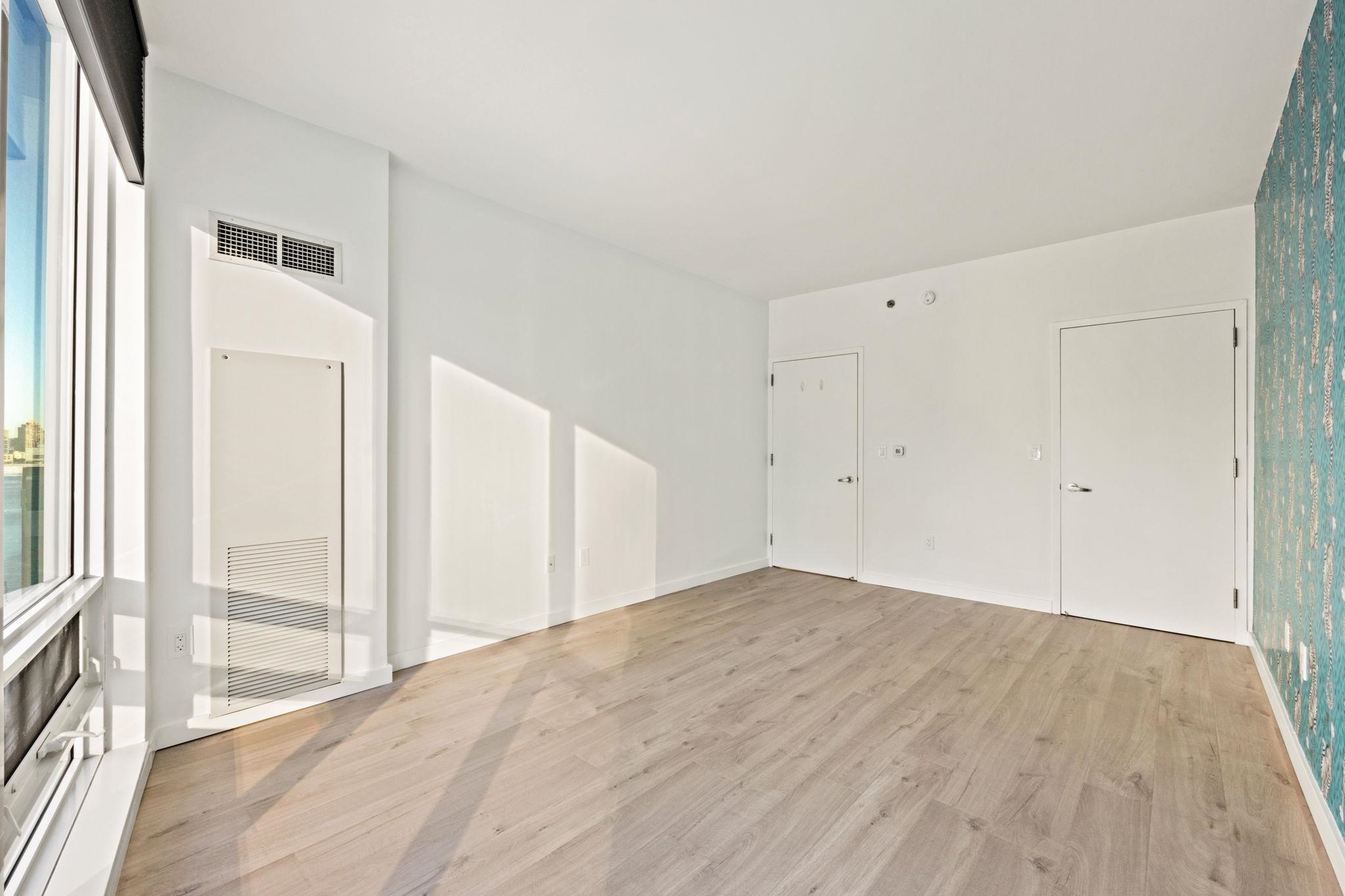 20 NEWPORT PARKWAY Unit: 1708