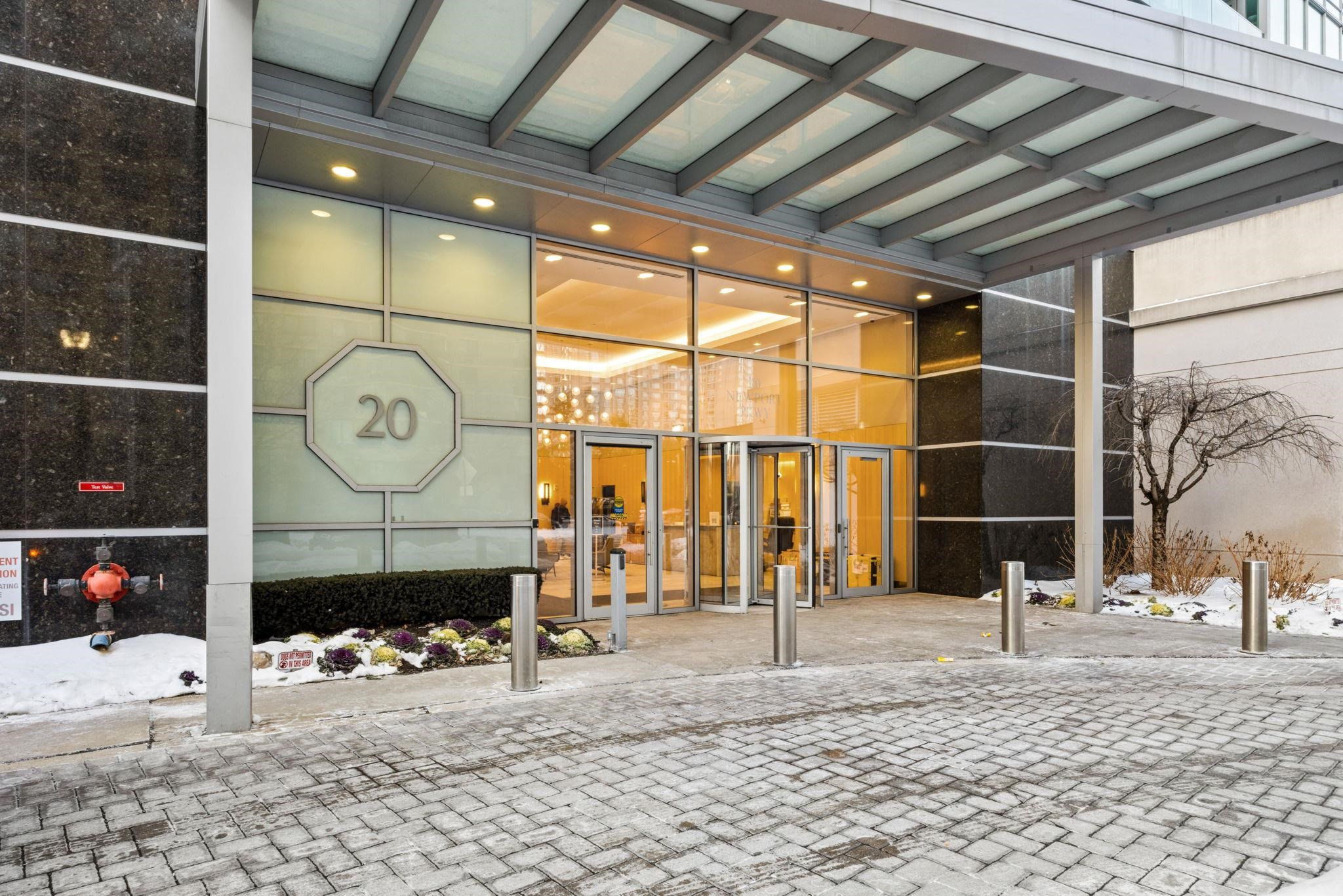 20 NEWPORT PARKWAY Unit: 1708