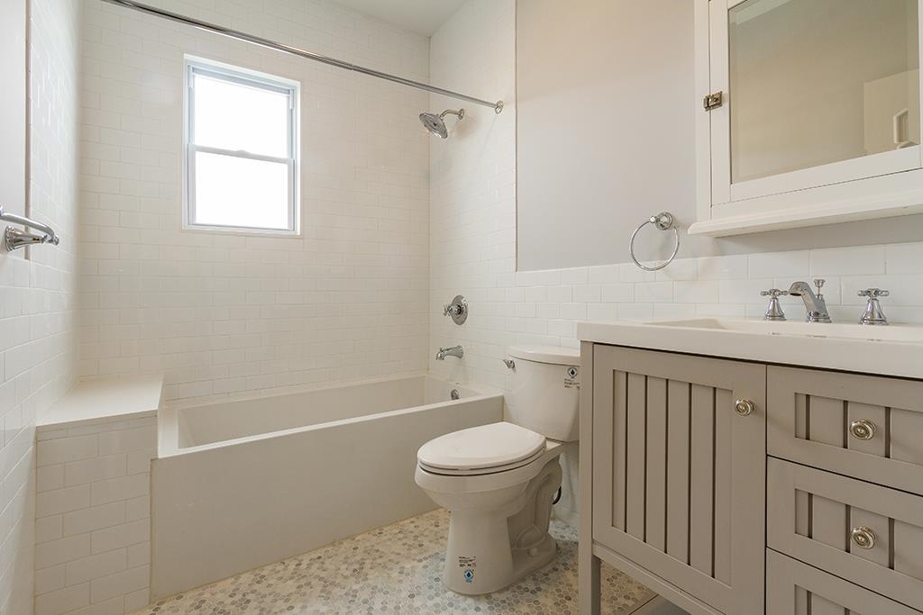 40 WEST 19TH ST