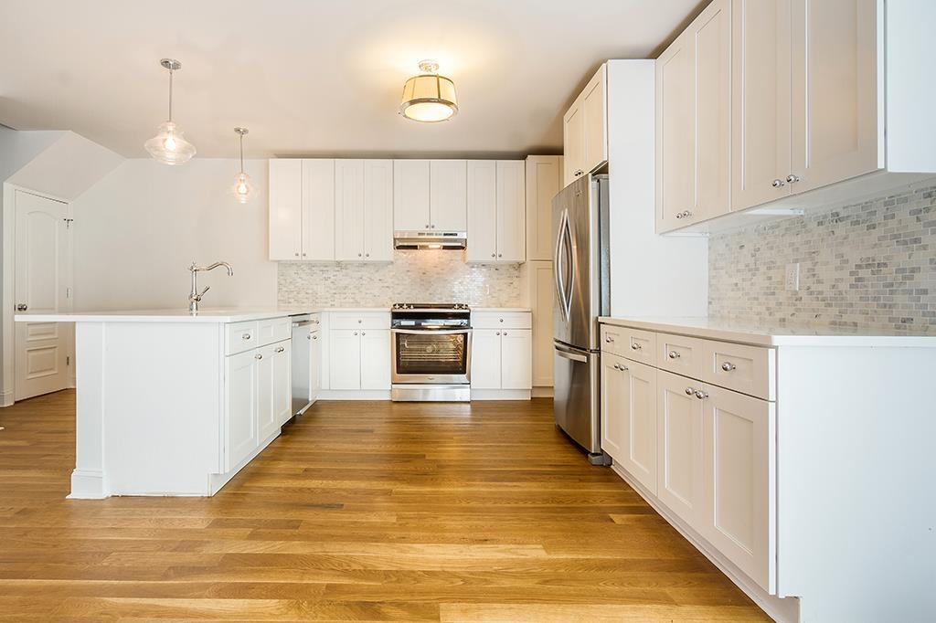 40 WEST 19TH ST