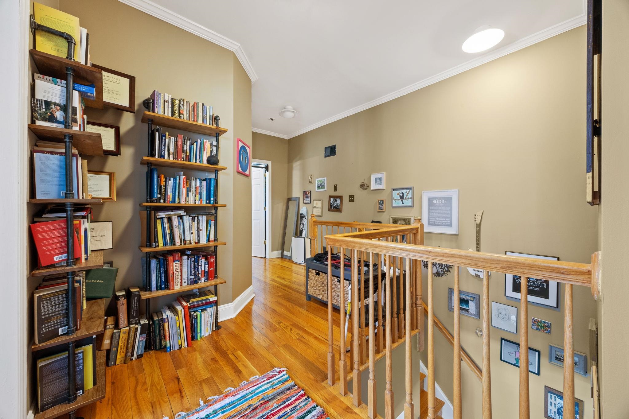 122 COLES ST Unit: 1