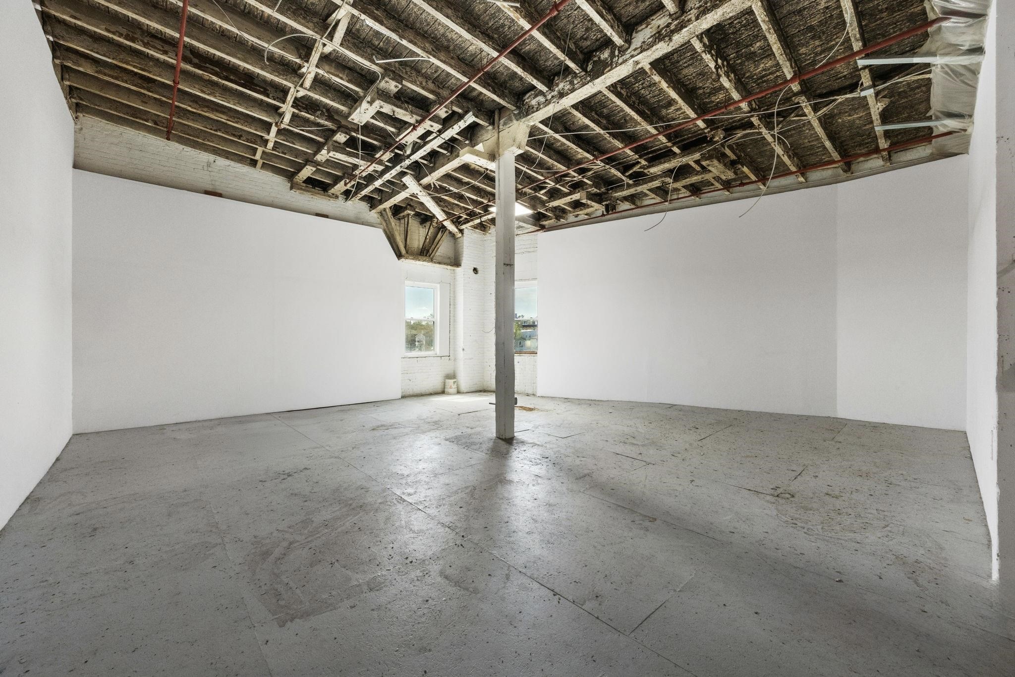 451 COMMUNIPAW AVE