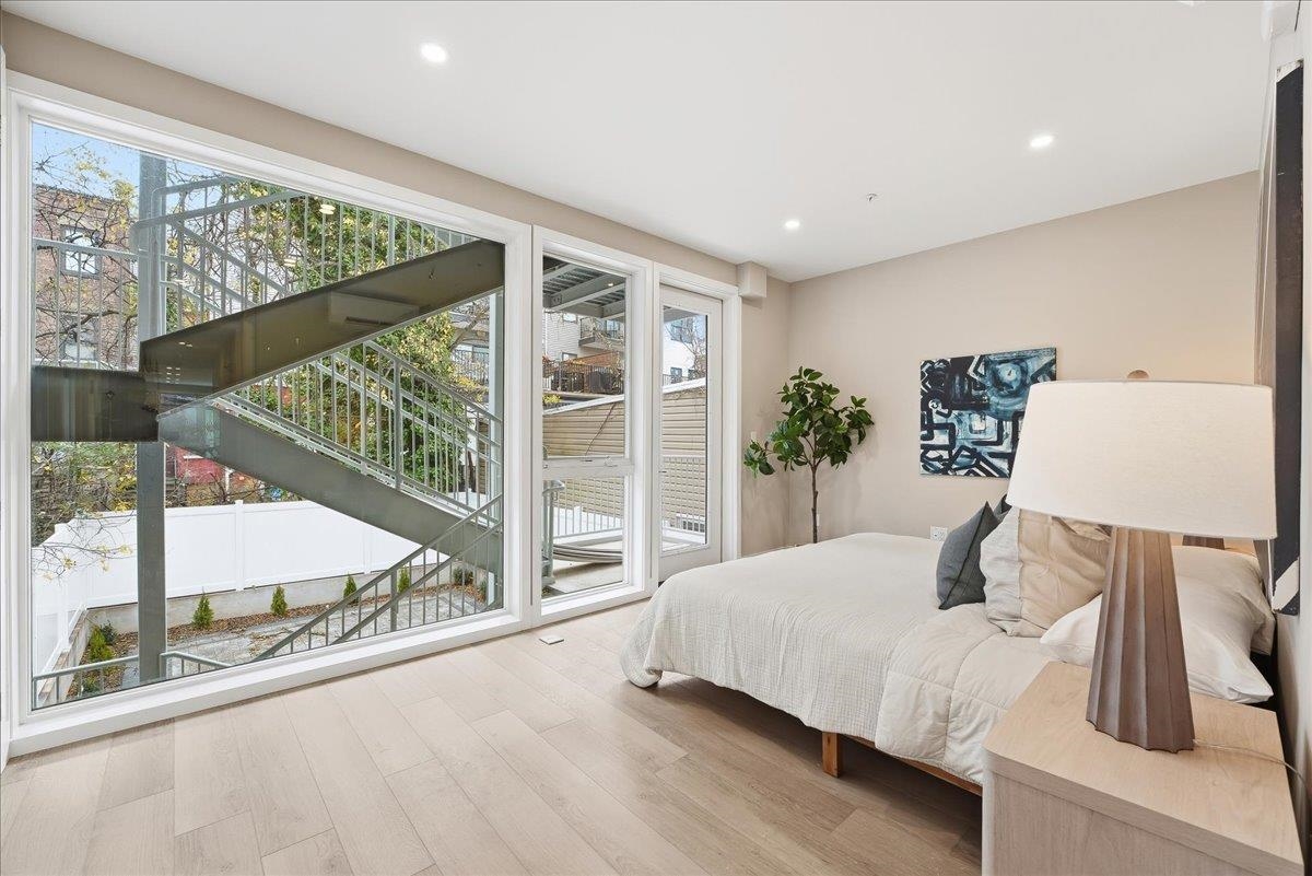 134 NEW YORK AVE Unit: #201