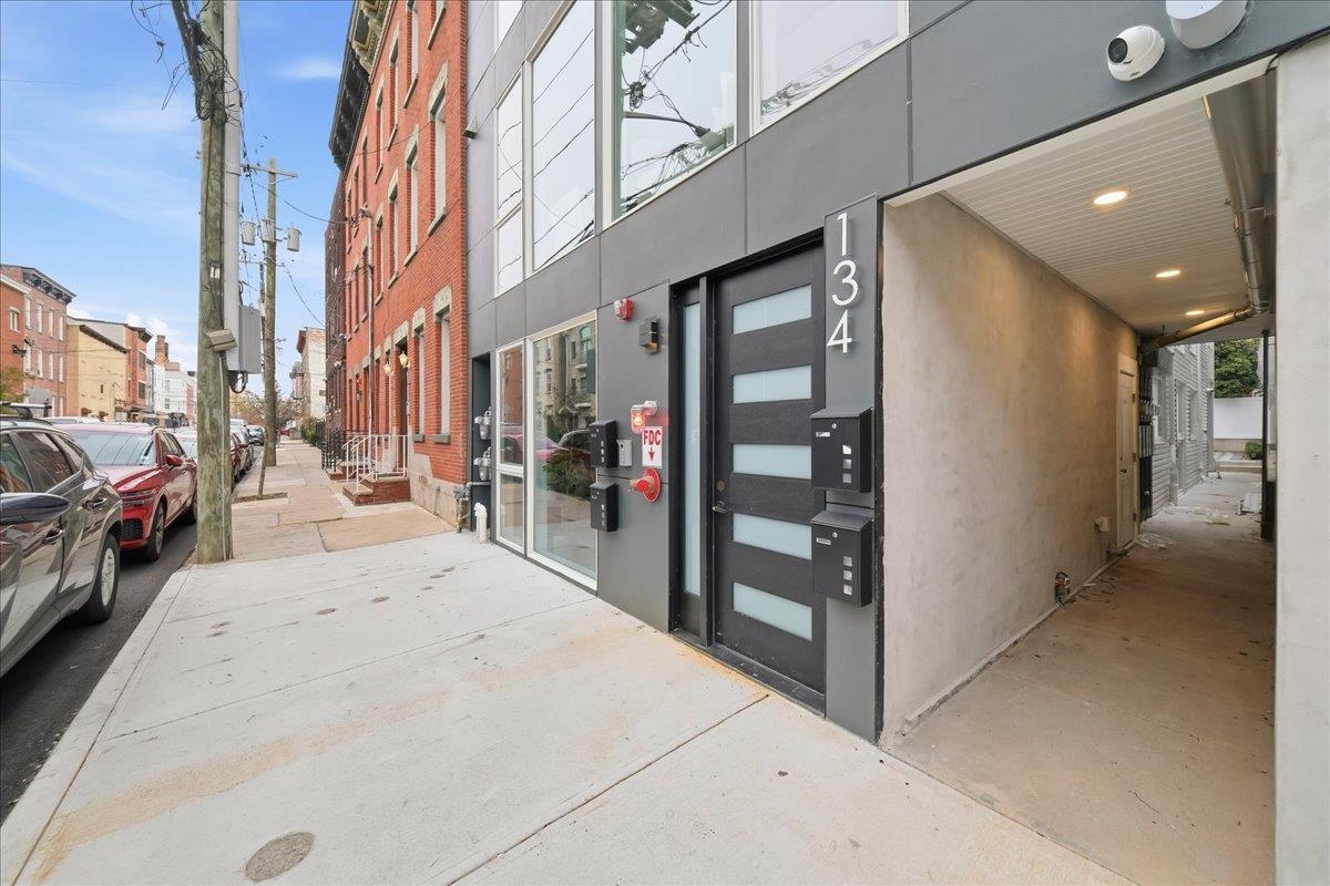 134 NEW YORK AVE Unit: #201