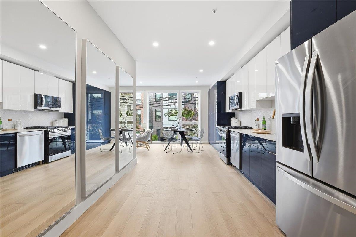 134 NEW YORK AVE Unit: #201