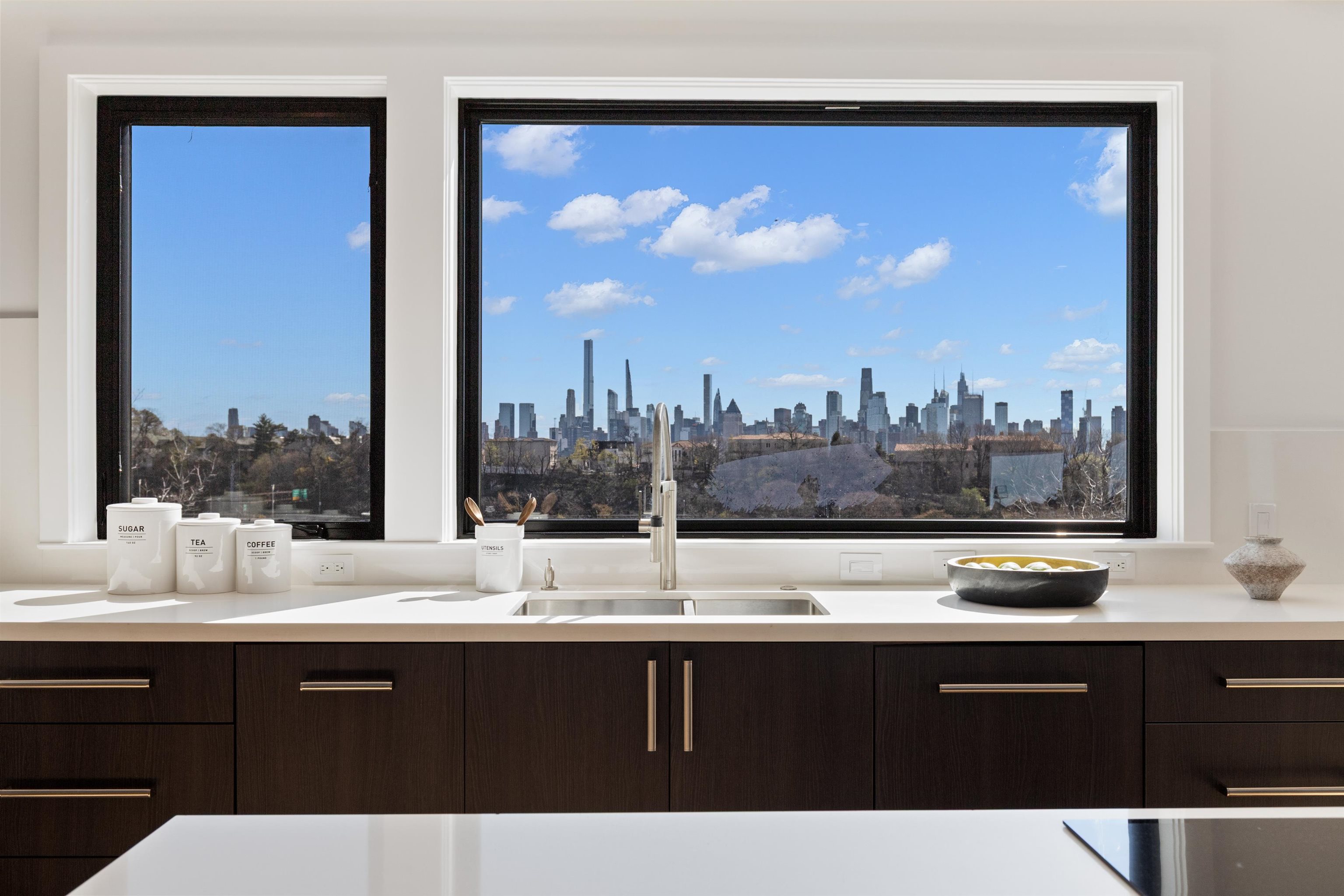 80 HACKENSACK PLANK RD Unit: #2