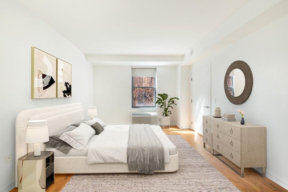 149 ESSEX ST Unit: 2H